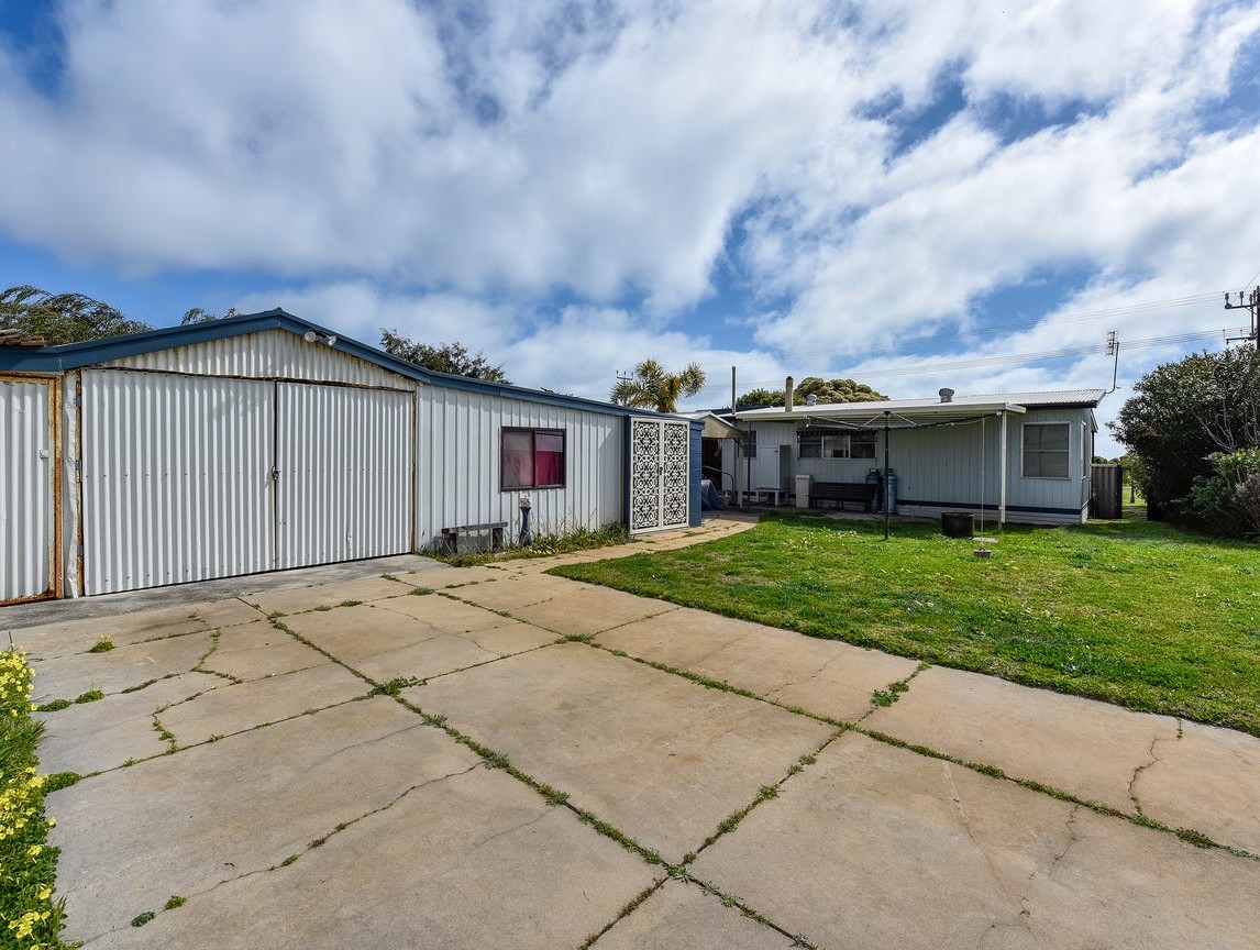 4-bedroom house at 86 MARINE PARADE, Kingston Se SA 5275, , South Australia