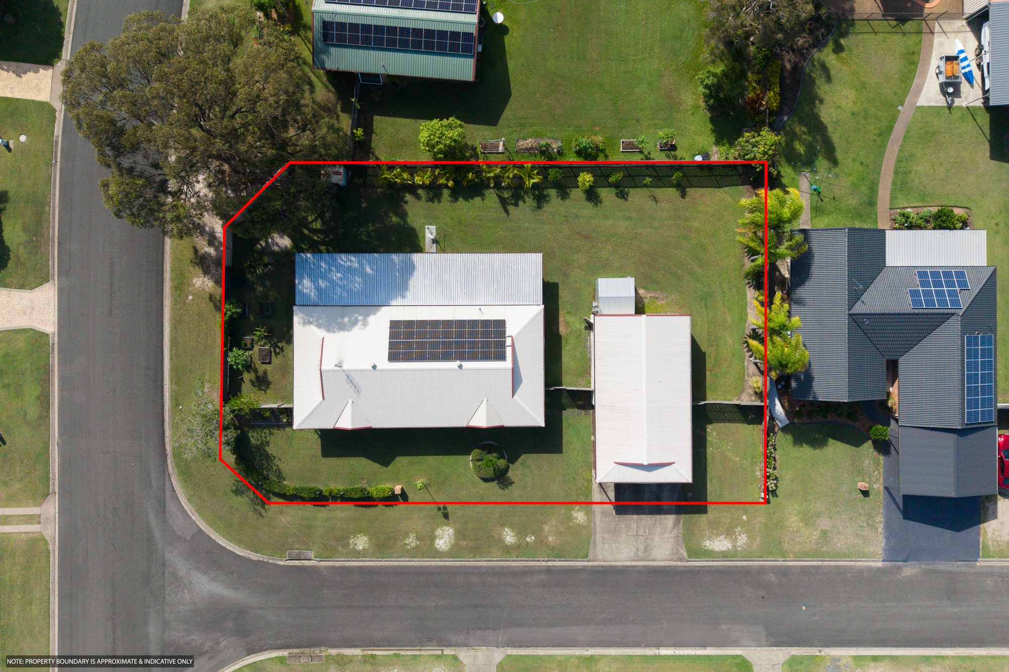 2 MERRILYN COURT, Urangan QLD 4655 - Image 2