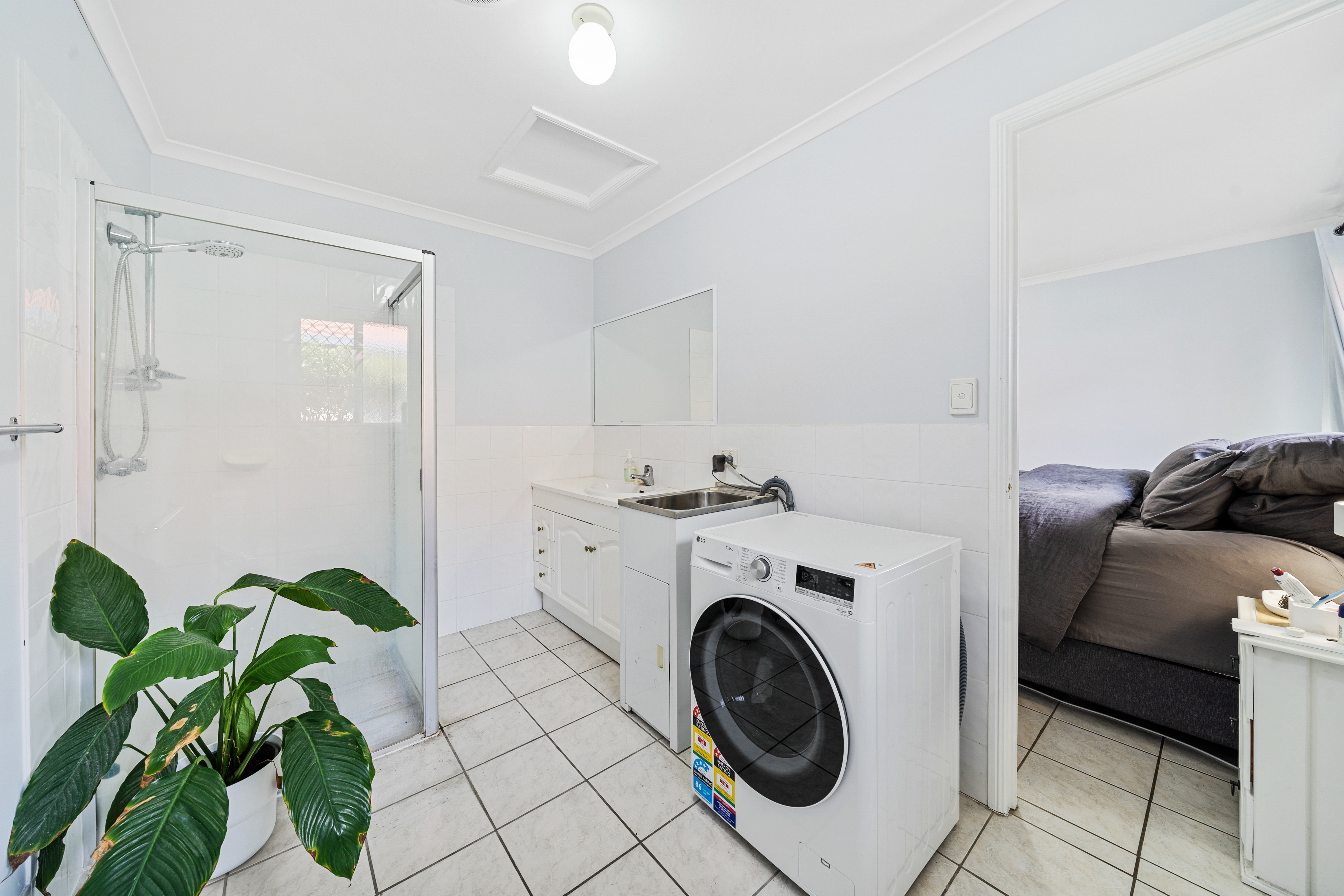 MAJAT 8 3691-3703 MOUNT LINDESAY HIGHWAY, PARK RIDGE QLD 4125 - Image 6