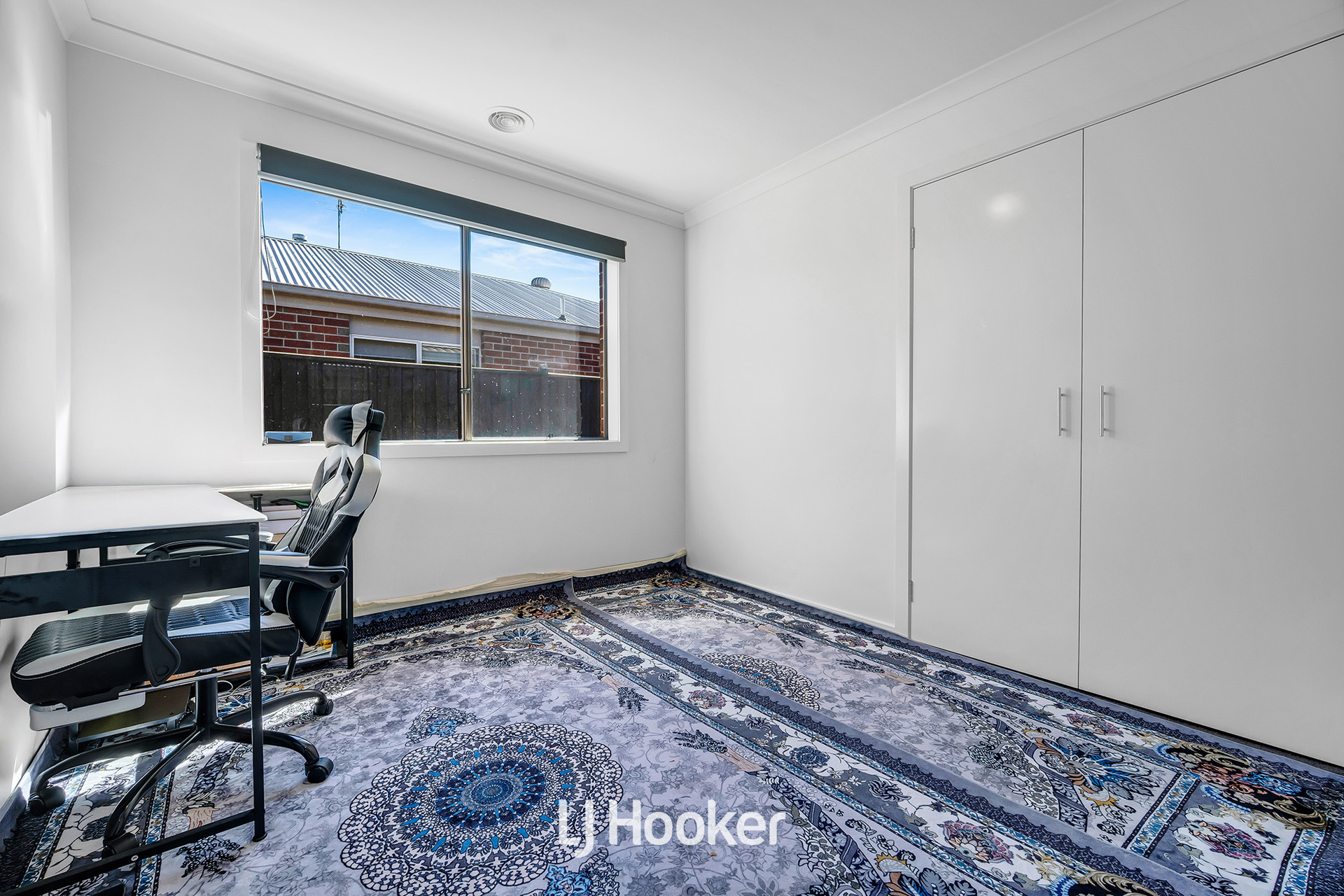 3-bedroom house at 27 Ironstone Street, Cranbourne East, VIC 3977, Casey, Victoria