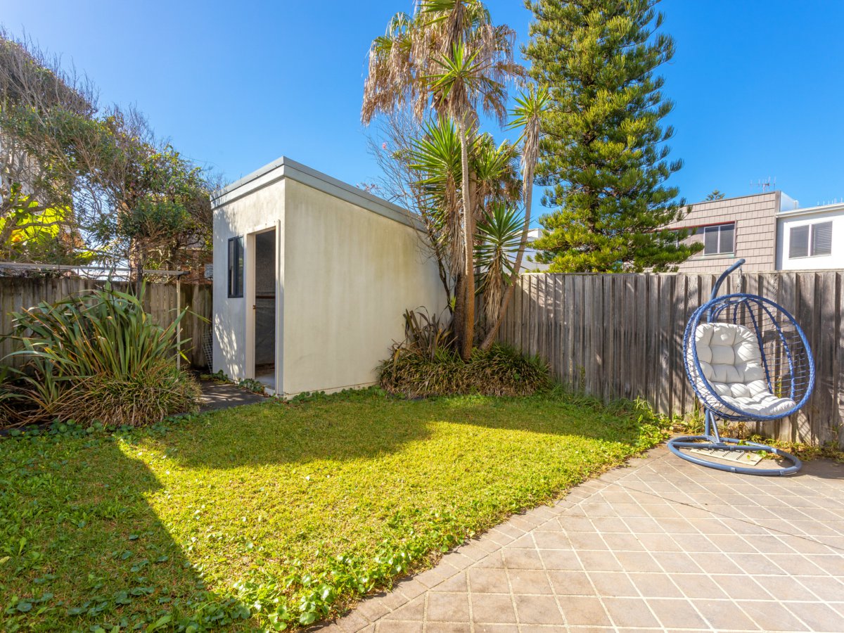 2-bedroom unit at 1/6 Ocean Drive, Wallabi Point, NSW 2430, Mid-Coast, New South Wales