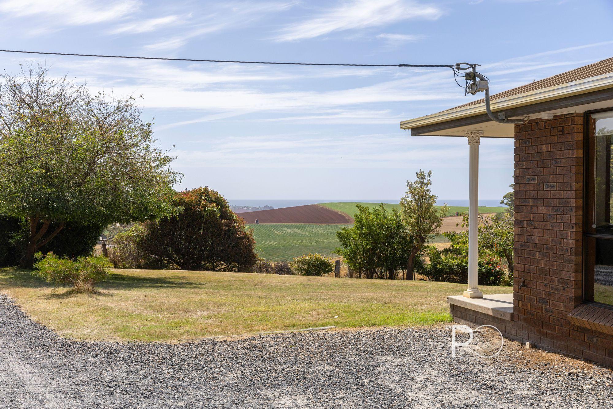 4-bedroom house at 437 Forthside Road, Forthside, Tas, 7310, Devonport, Tasmania