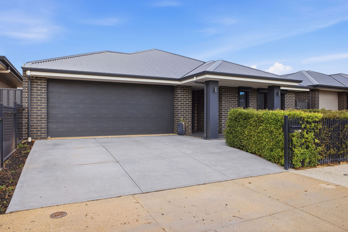 134 Douglas Drive, Munno Para, Sa, 5115 - Image 1
