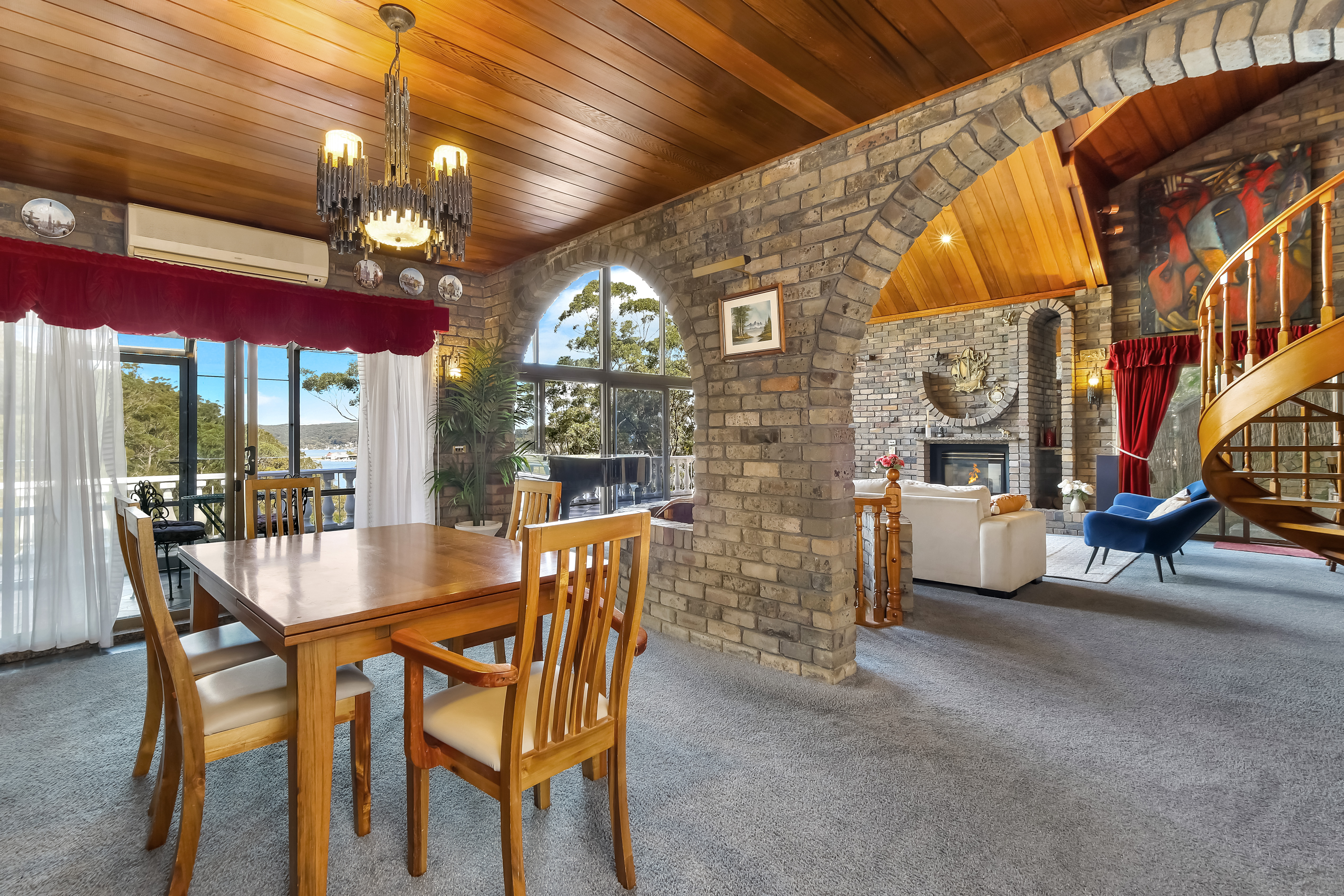 126 DALEY AVENUE, Daleys Point NSW 2257 - Image 7