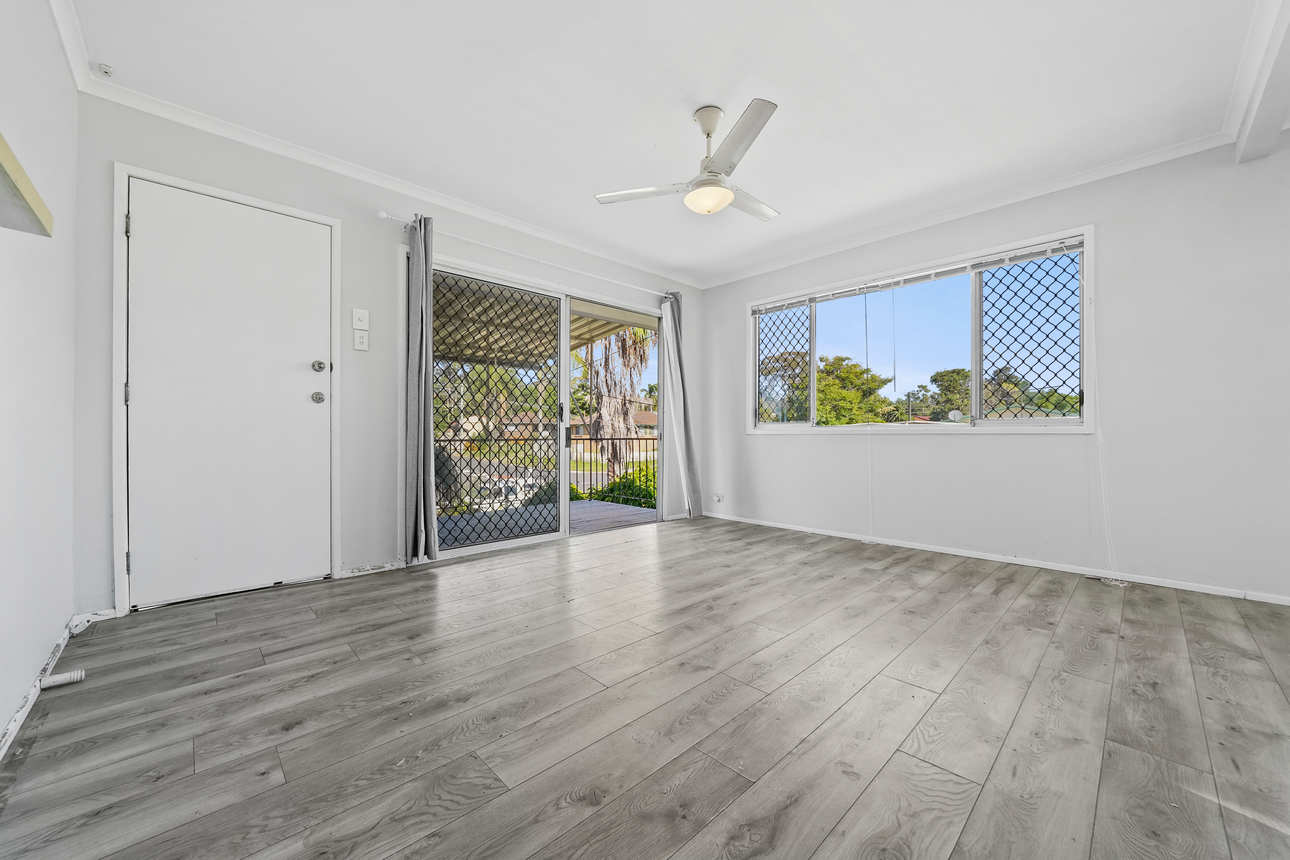 31 Cowper Avenue, Eagleby, QLD 4207 - Image 6