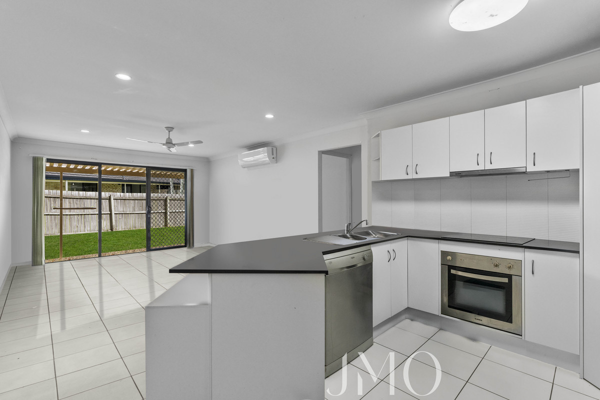 3-bedroom unit at 2 18 BODACIOUS TERRACE, PIMPAMA QLD 4209, Gold Coast, Queensland
