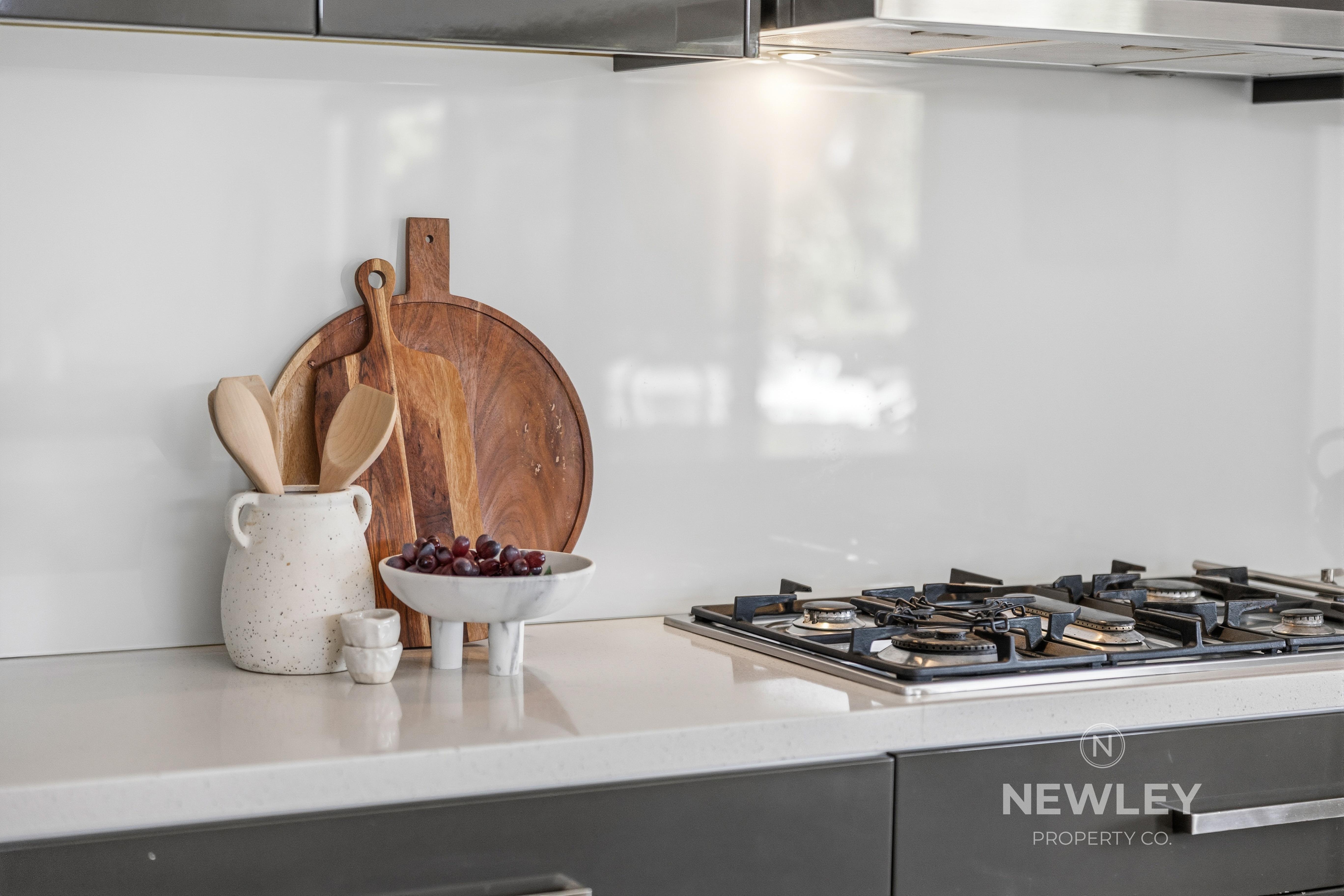 5-bedroom house at 11 Clifton Street, Bourkelands, NSW 2650, Wagga Wagga, New South Wales