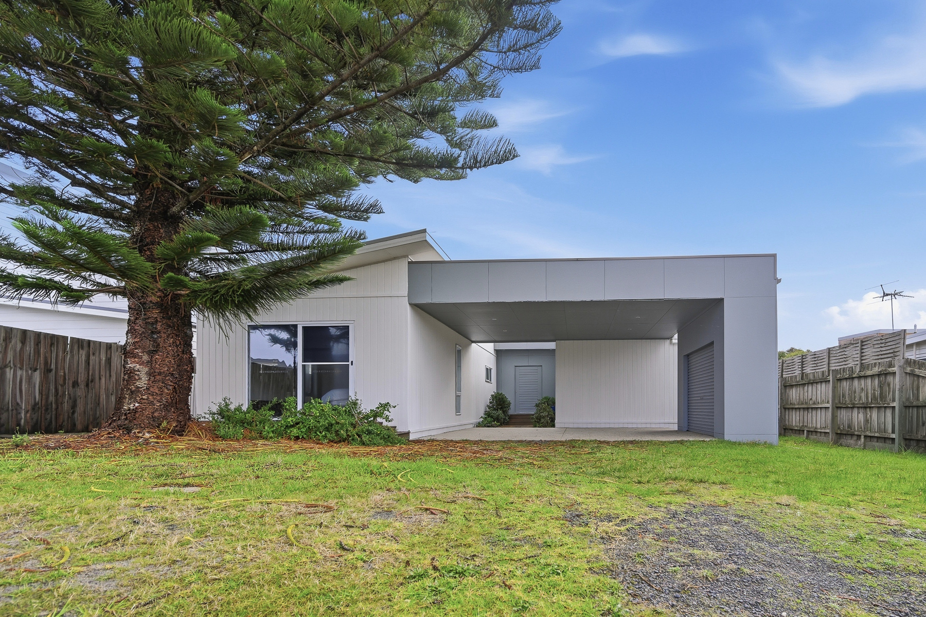 50 CORAL STREET, Cape Paterson VIC 3995 - Image 1