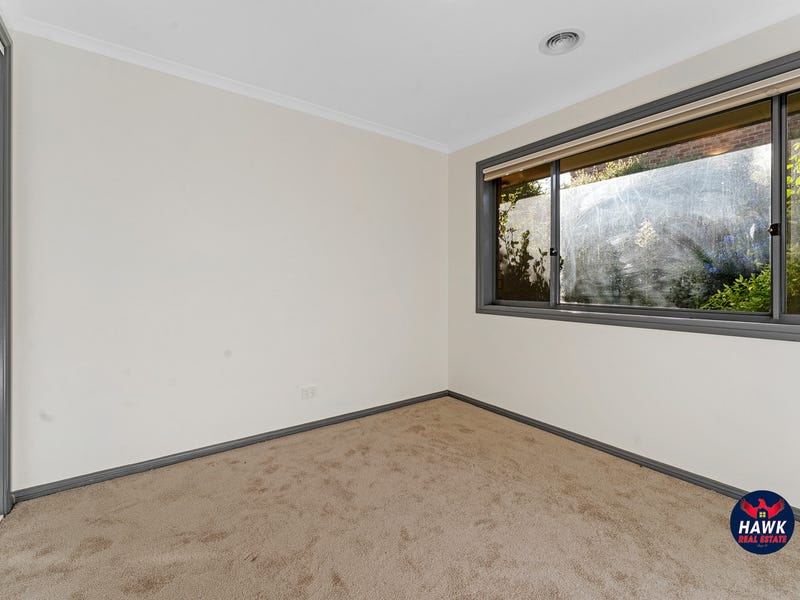 41 Bluestone Gardens, Jerrabomberra, NSW 2619 - Image 6
