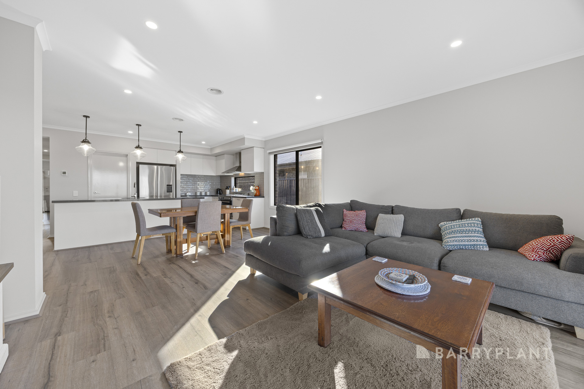 54 Lugano Avenue, Alfredton, VIC 3350 - Image 9