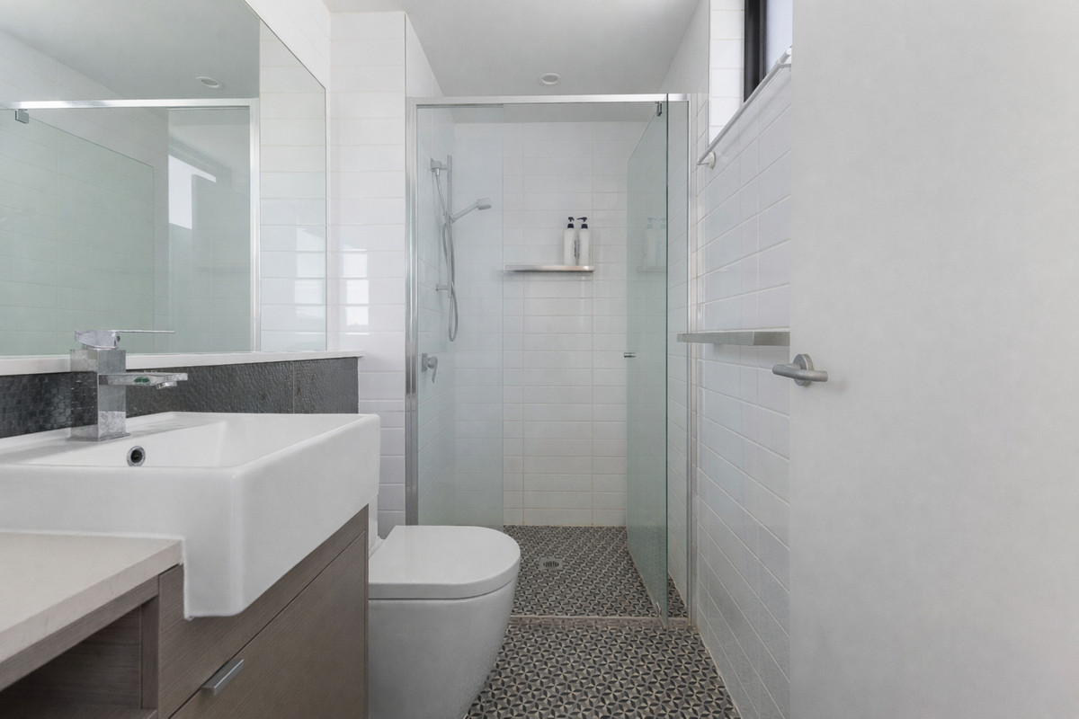 2-bedroom unit at 609/616 Main Street, Kangaroo Point, QLD 4169, Brisbane, Queensland