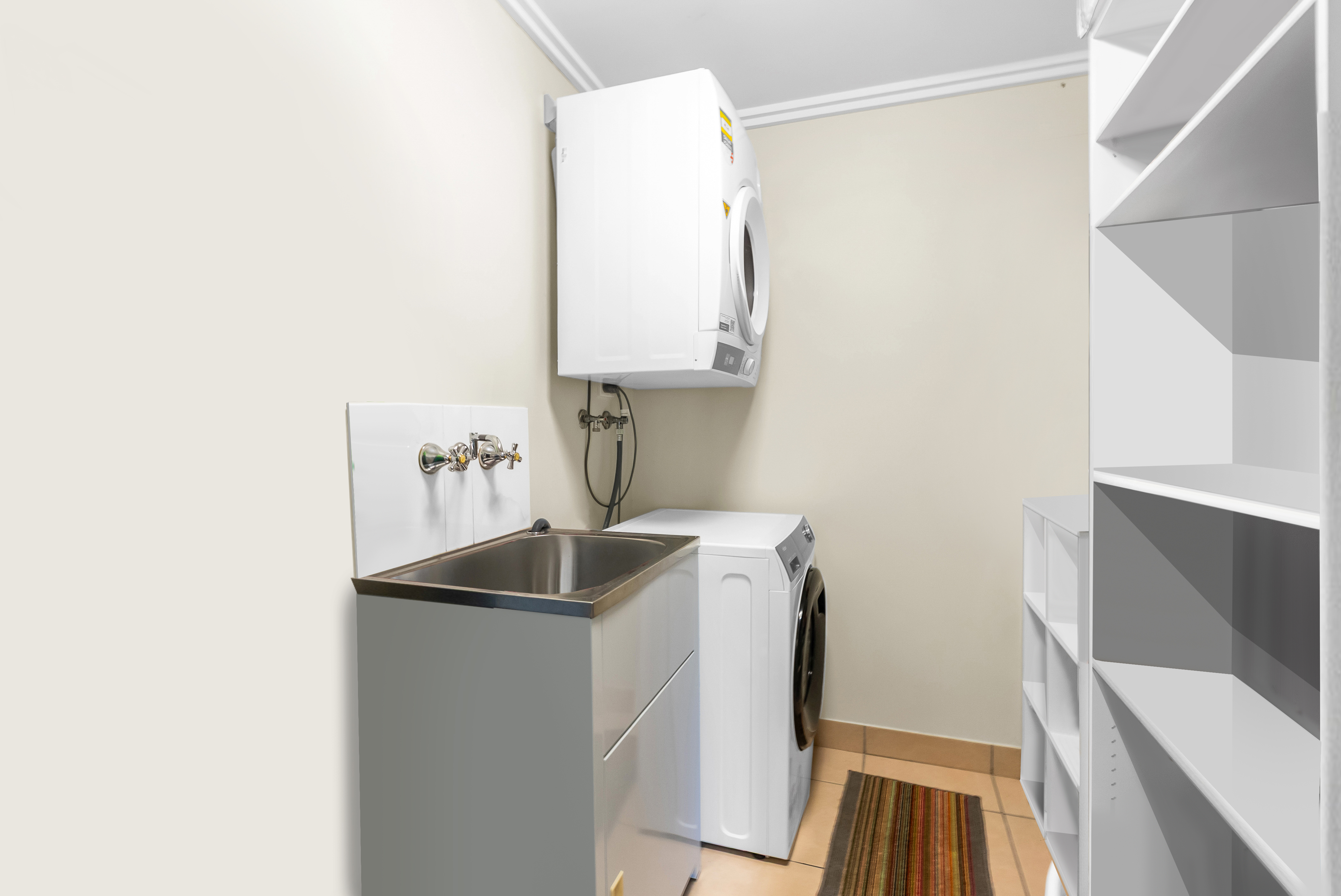 2204 40-42 CLIFTON ROAD, CLIFTON BEACH QLD 4879 - Image 10