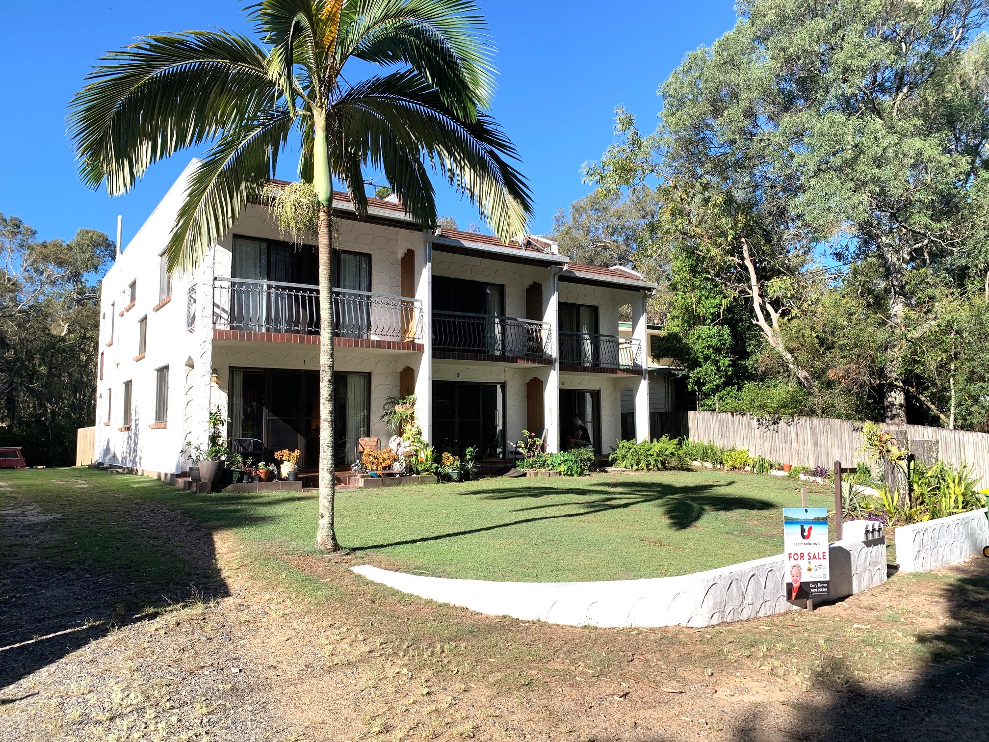 12 Victoria Parade South, Coochiemudlo Island, QLD 4184 - Image 1