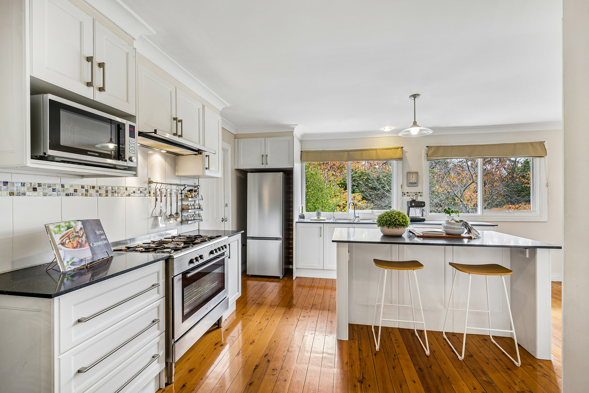 24 MINNI HA HA ROAD, Katoomba NSW 2780 - Image 3