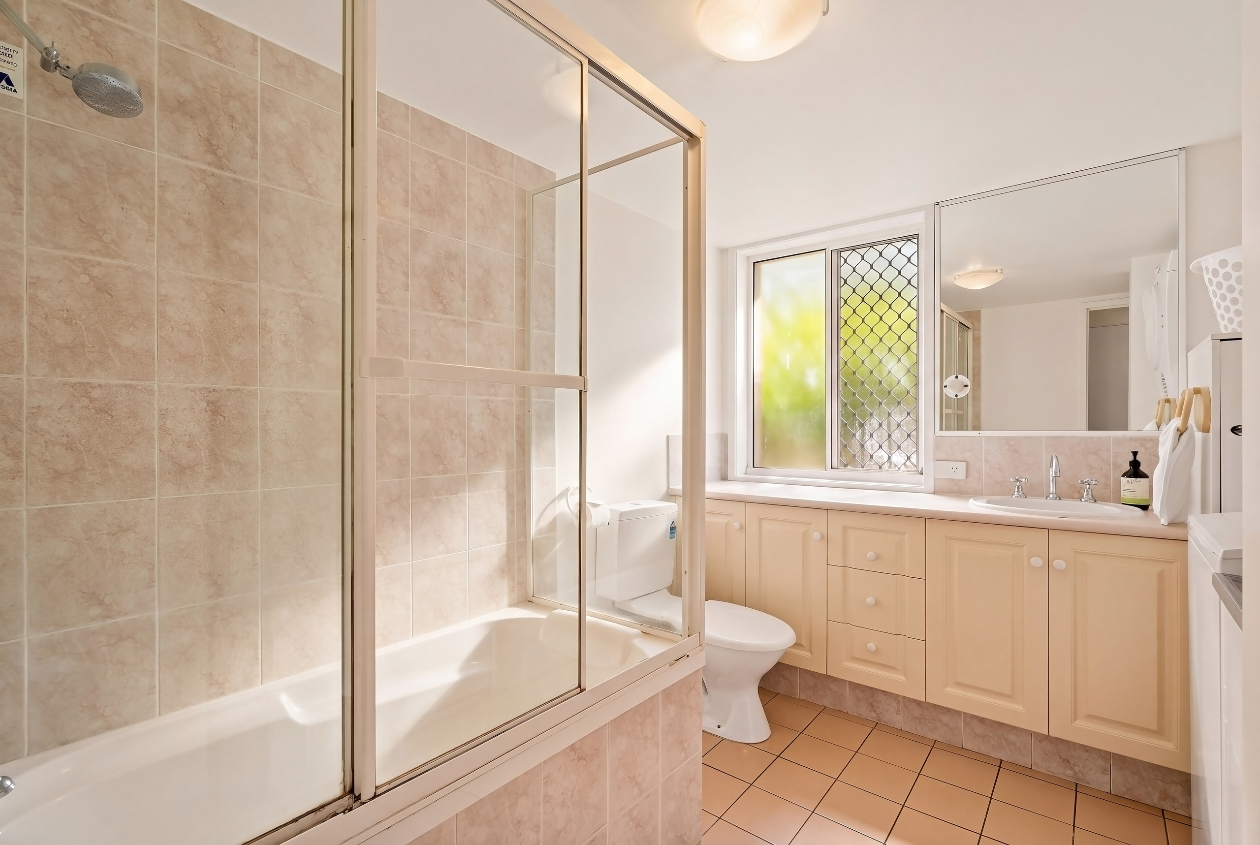 1-bedroom unit at UNIT 5 16 DJERRAL AVENUE, Burleigh Heads QLD 4220, Gold Coast, Queensland