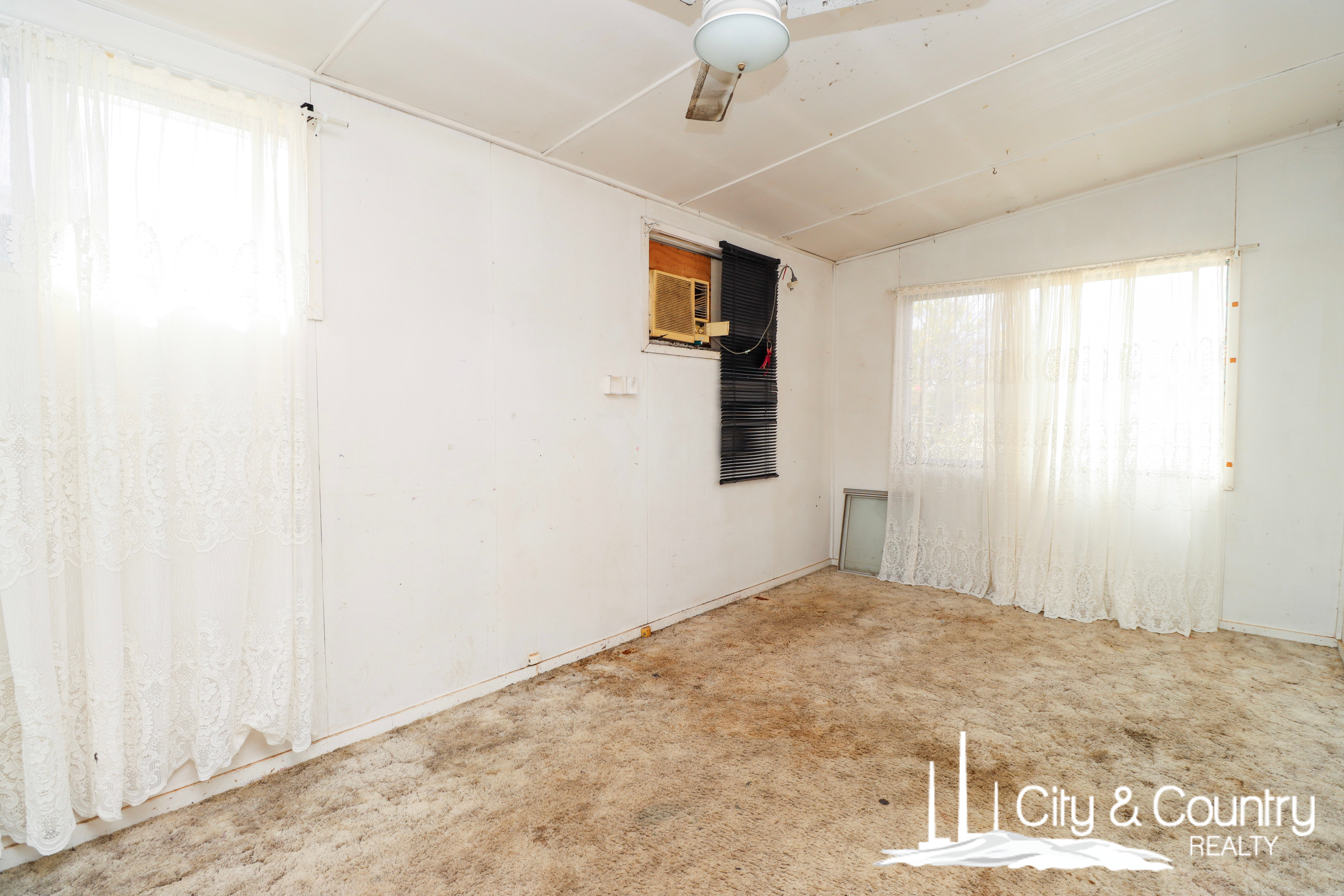 67 Second Avenue, Happy Valley, QLD 4825 - Image 9