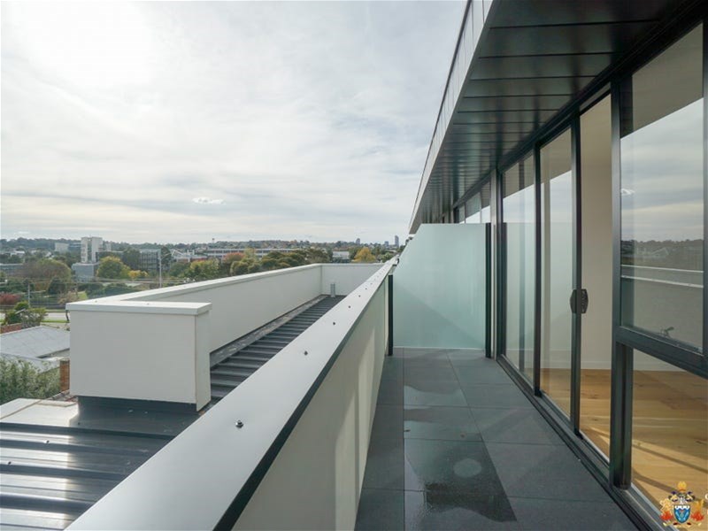1-bedroom unit at 307/260 Burwood Highway, Burwood, VIC 3125, Whitehorse, Victoria