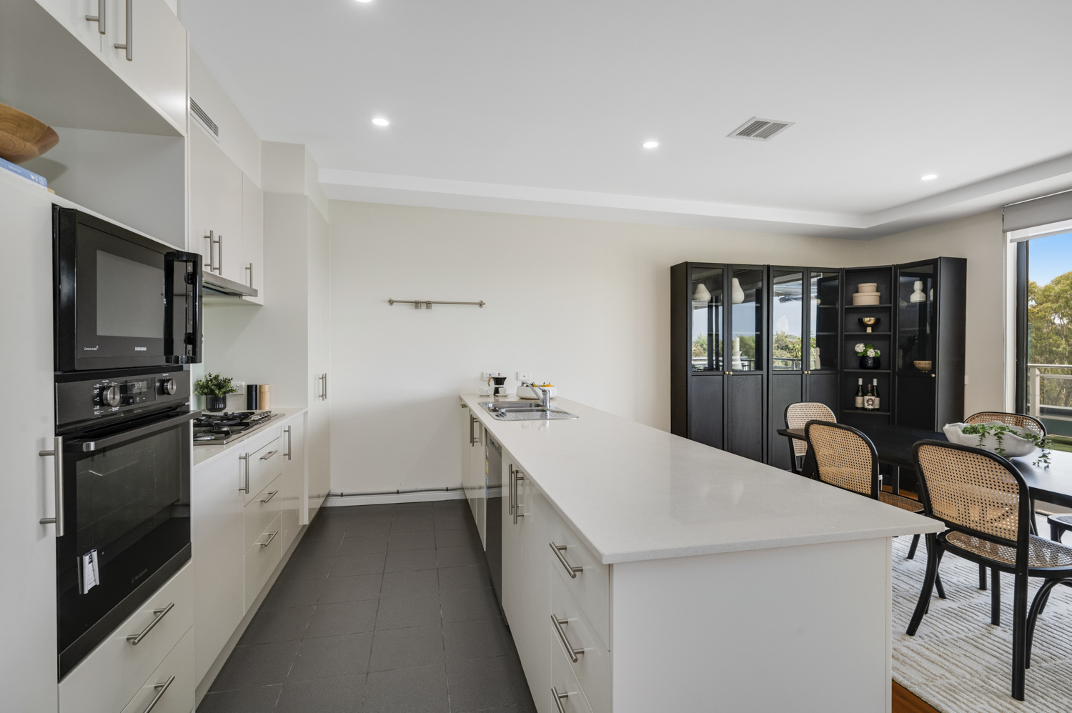 135/54 Printers Way, Kingston, Act, 2604 - Image 4