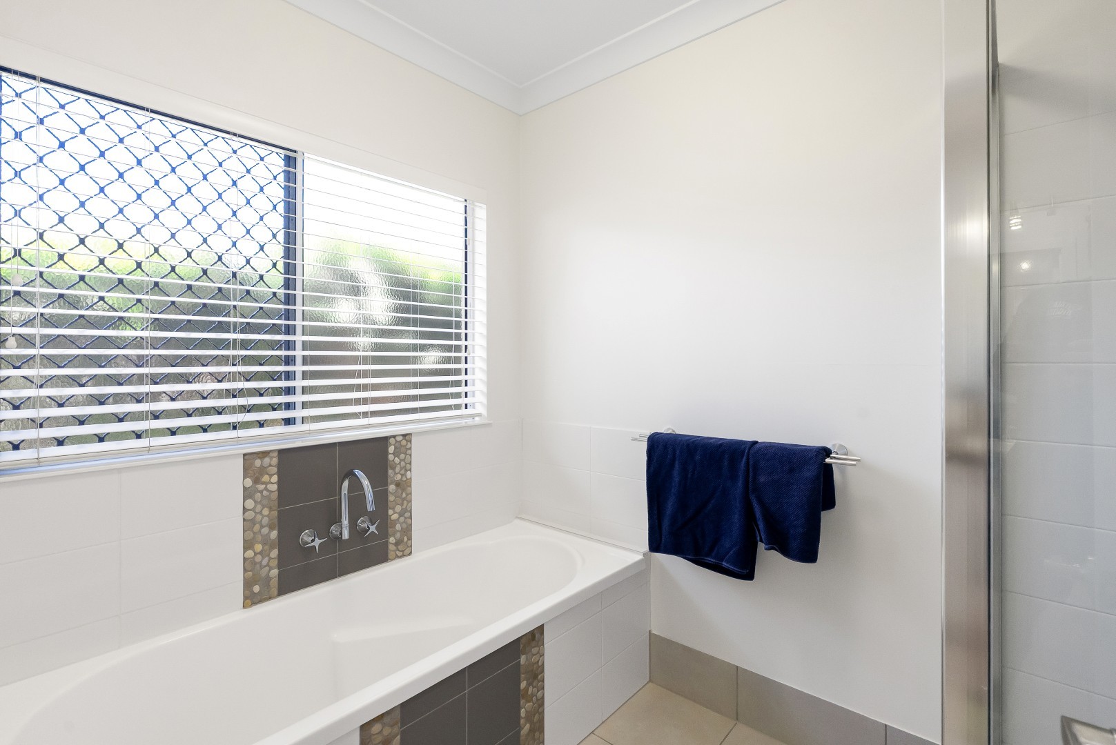 5-bedroom house at 11 Charnley Avenue, Bentley Park, QLD 4869, Cairns, Queensland