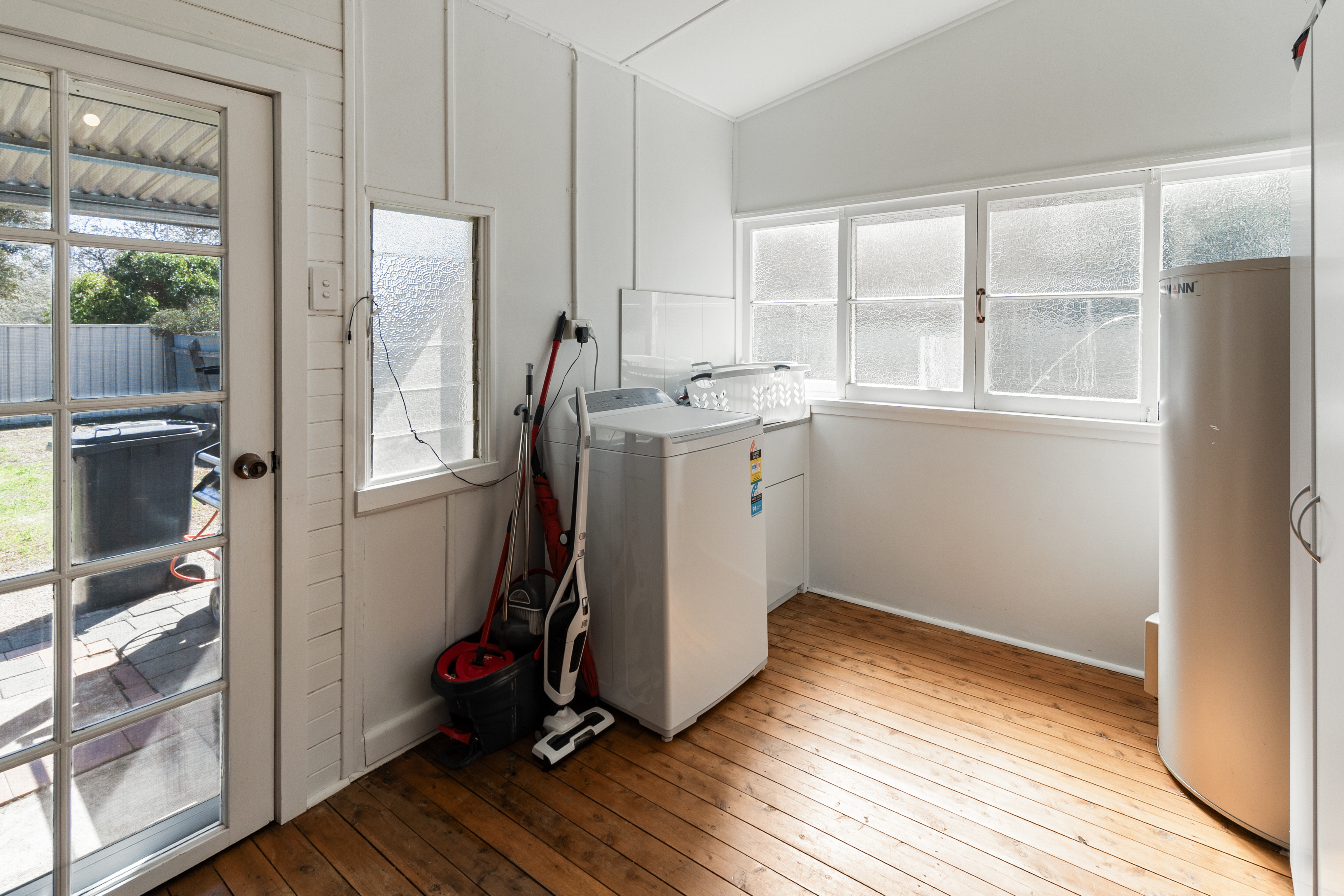 127 ANZAC STREET, Temora NSW 2666 - Image 10