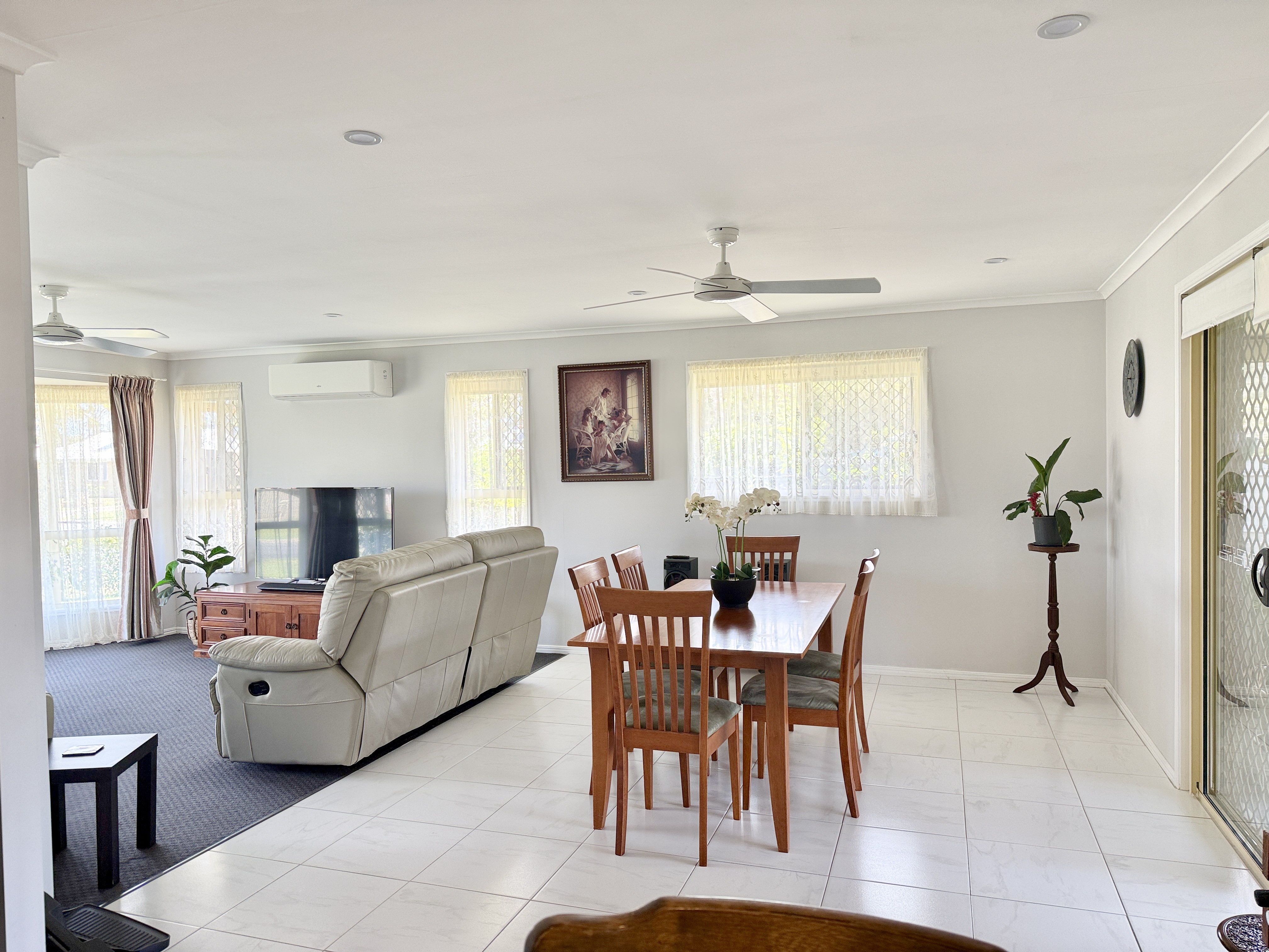 2 MERRILYN COURT, Urangan QLD 4655 - Image 6