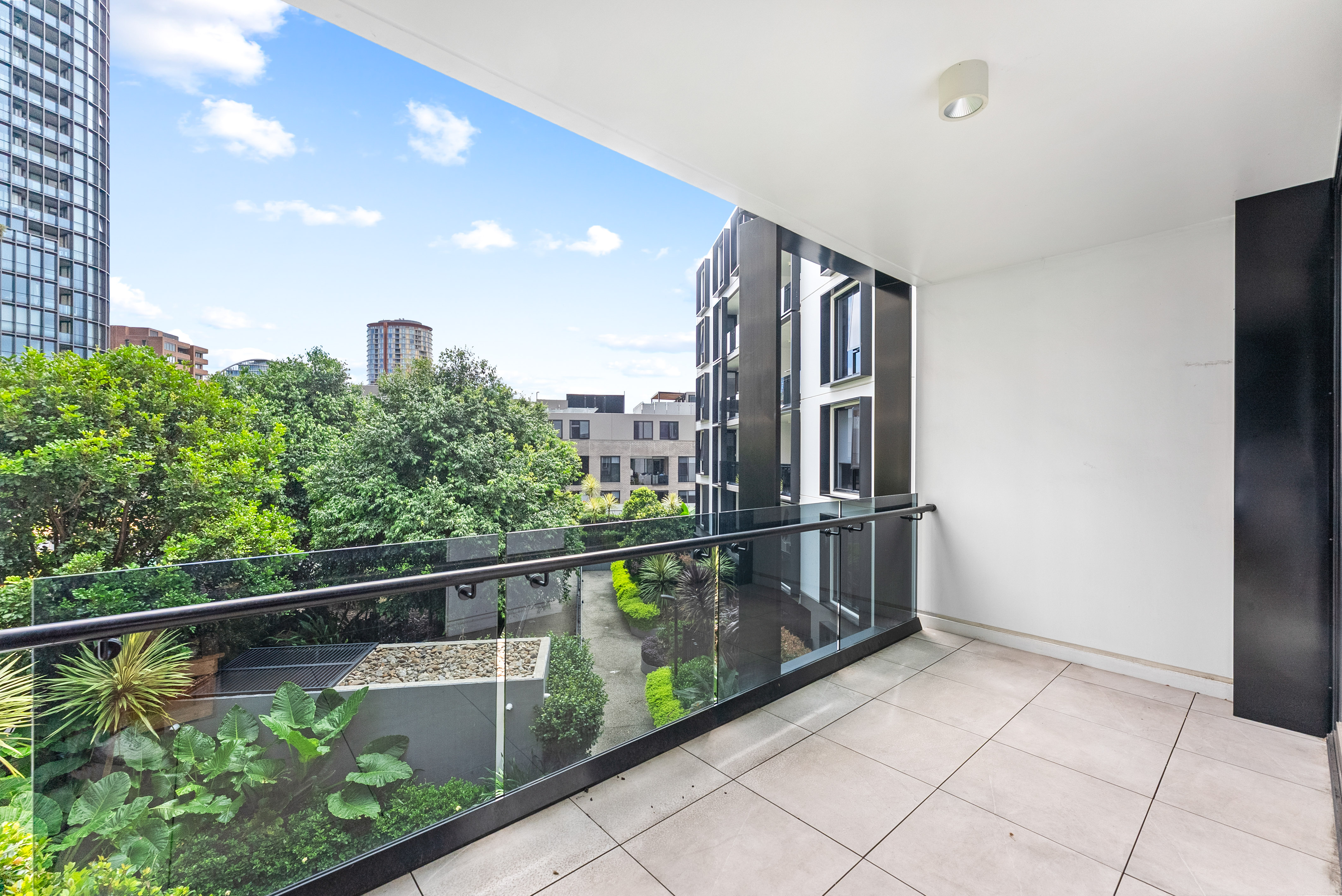 UNIT 319 7 JOYNTON AVENUE, Zetland NSW 2017 - Image 7
