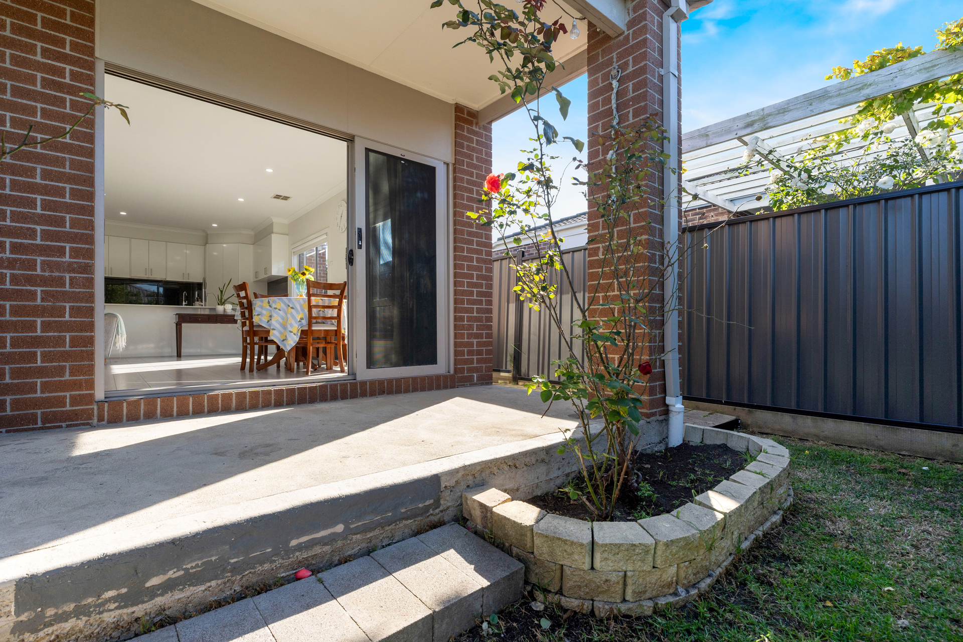 3-bedroom house at 31 LOUDON CIRCUIT, Craigieburn VIC 3064, Hume, Victoria
