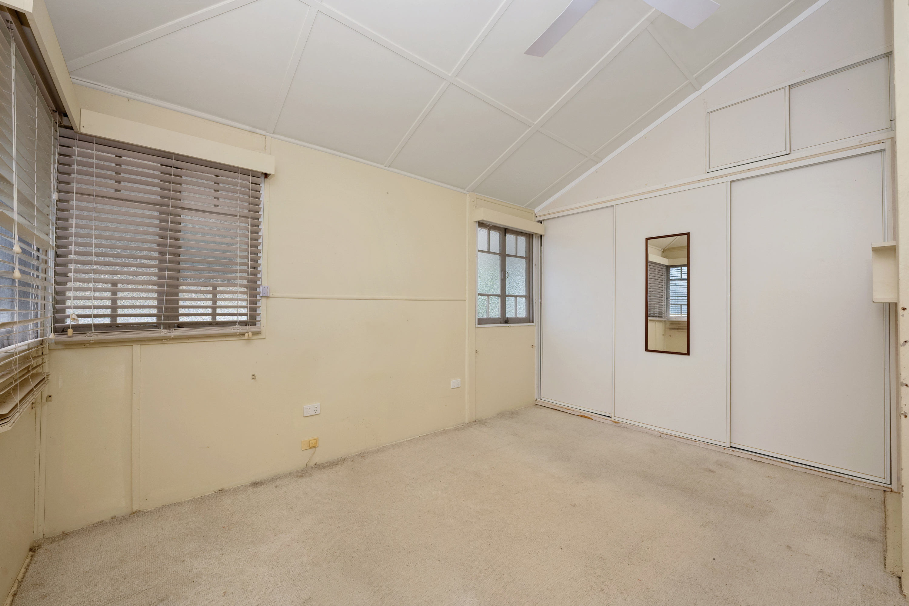 60 TWELFTH AVENUE, Railway Estate QLD 4810 - Image 6