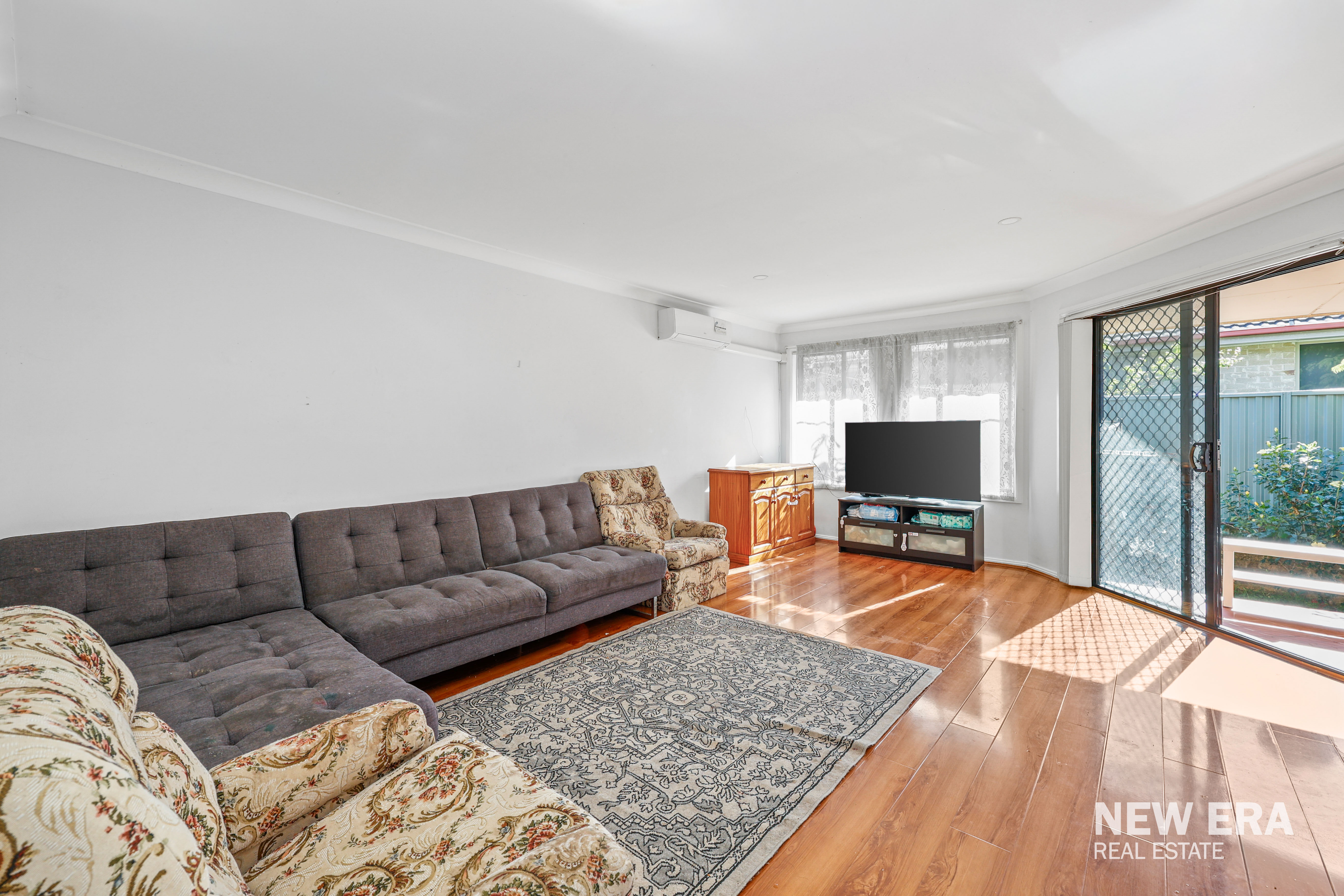 4 165 Targo Road, Girraween NSW 2145 - Image 2