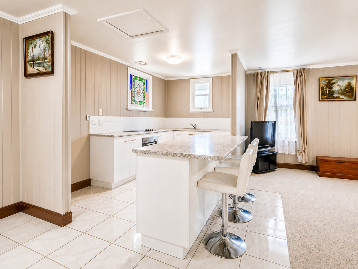 7-bedroom house at 1 Burnett Street, West Ipswich QLD 4305, Ipswich, Queensland