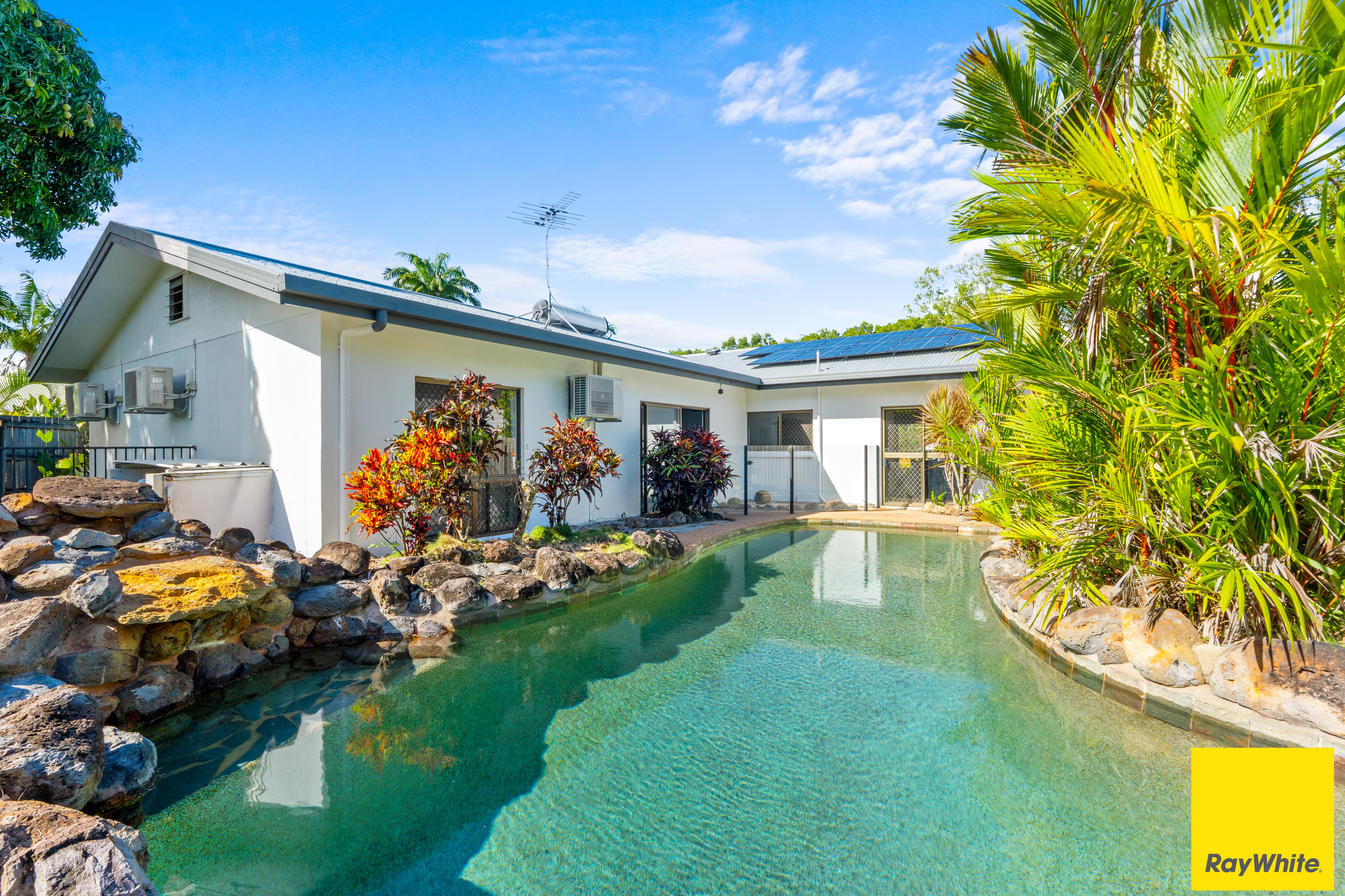 13 Hope Street, Clifton Beach, QLD 4879 - Image 3