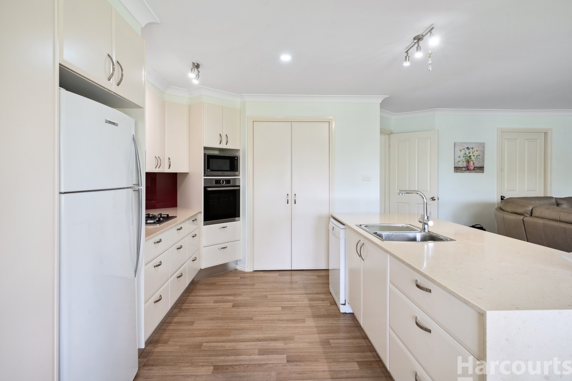 4-bedroom house at 6 Hillview Drive, Yarravel, NSW 2440, Kempsey, New South Wales