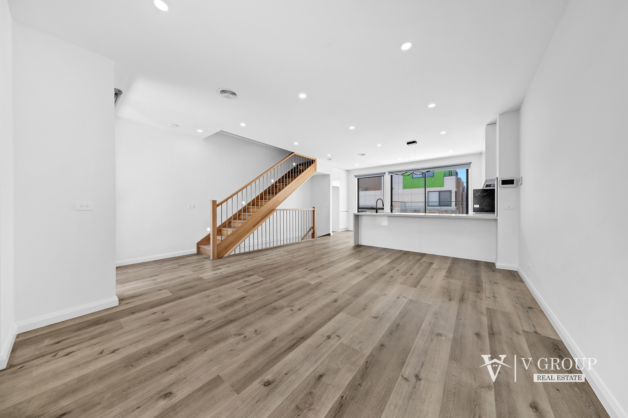 3-bedroom unit at 3/20 Featherpark Way, Craigieburn, VIC 3064, Hume, Victoria