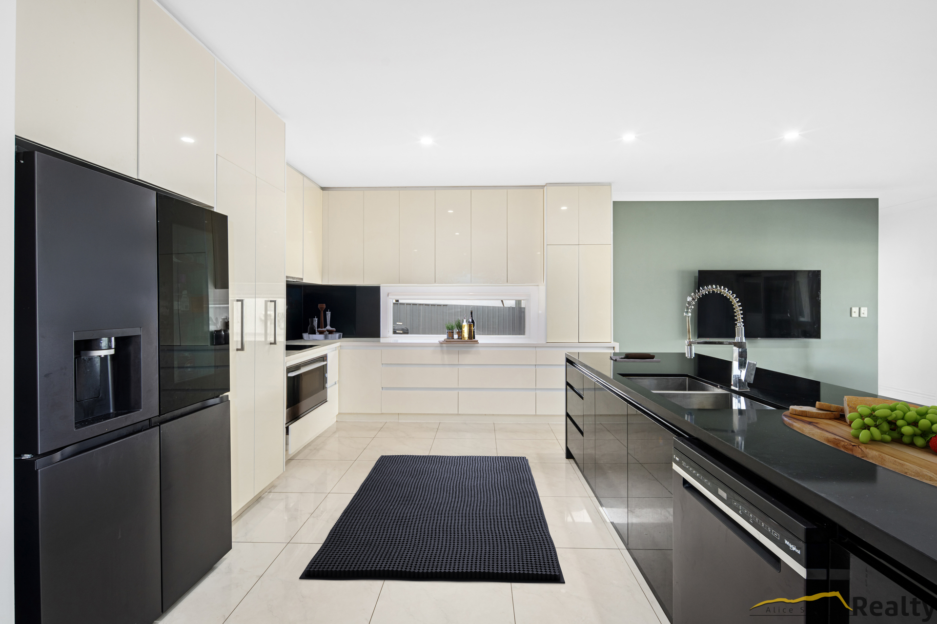 4-bedroom house at 59 Eagle Court, Desert Springs, NT 0870, Alice Springs, Northern Territory