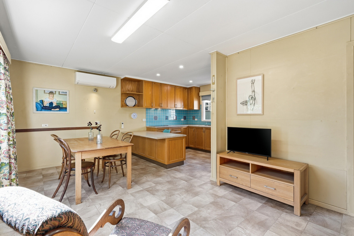 24 COMO STREET, Howrah TAS 7018 - Image 2