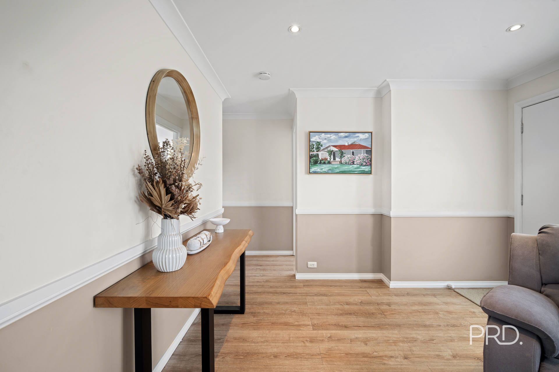 22 Karoom Drive, Glenfield Park, NSW 2650 - Image 4