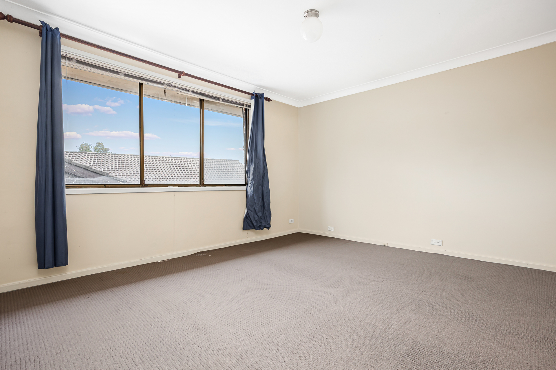 2 Ainsworth Crescent, Wetherill Park, NSW 2164 - Image 9