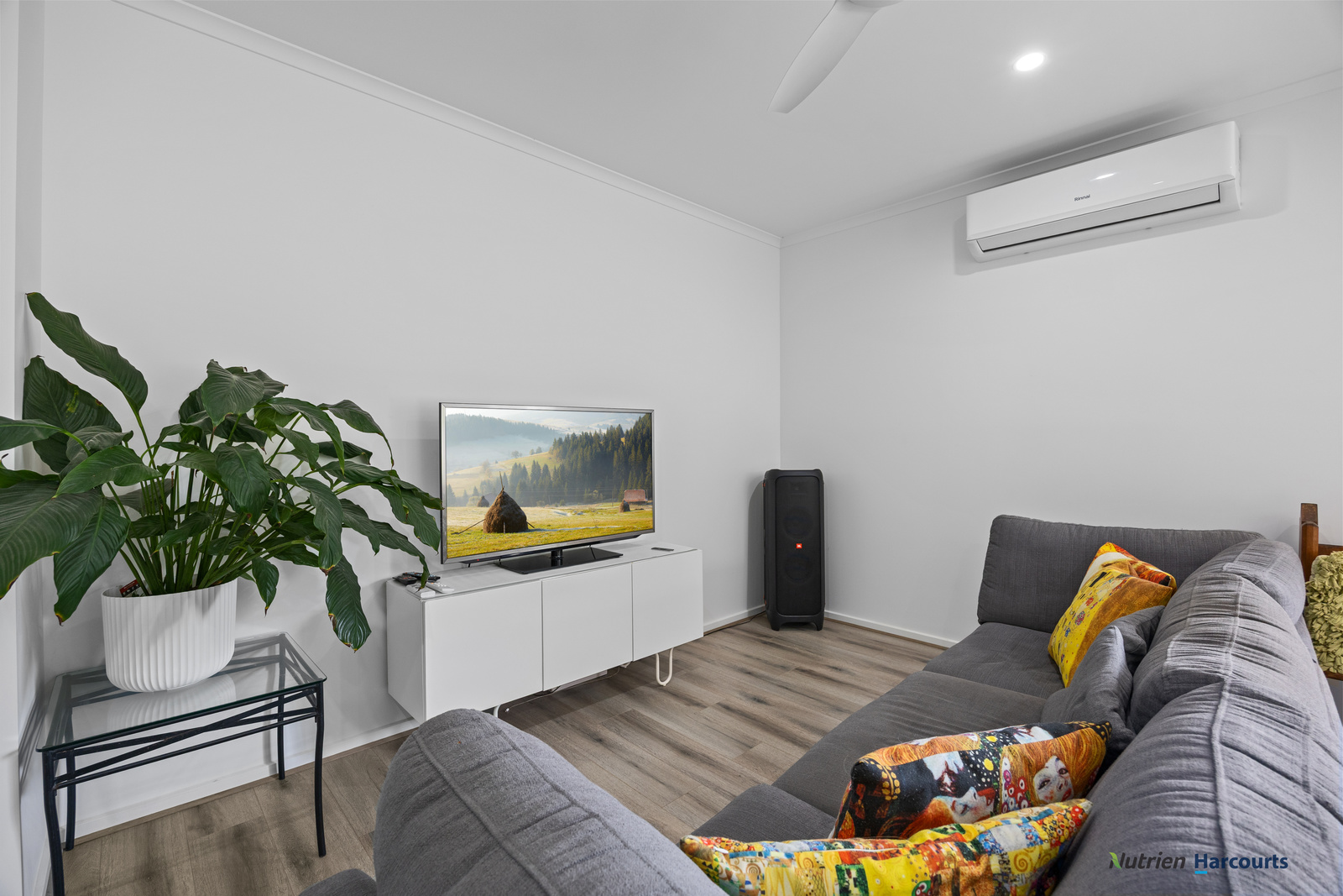4-bedroom house at 2 Wattle Street, Alexandra, VIC 3714, Murrindindi, Victoria