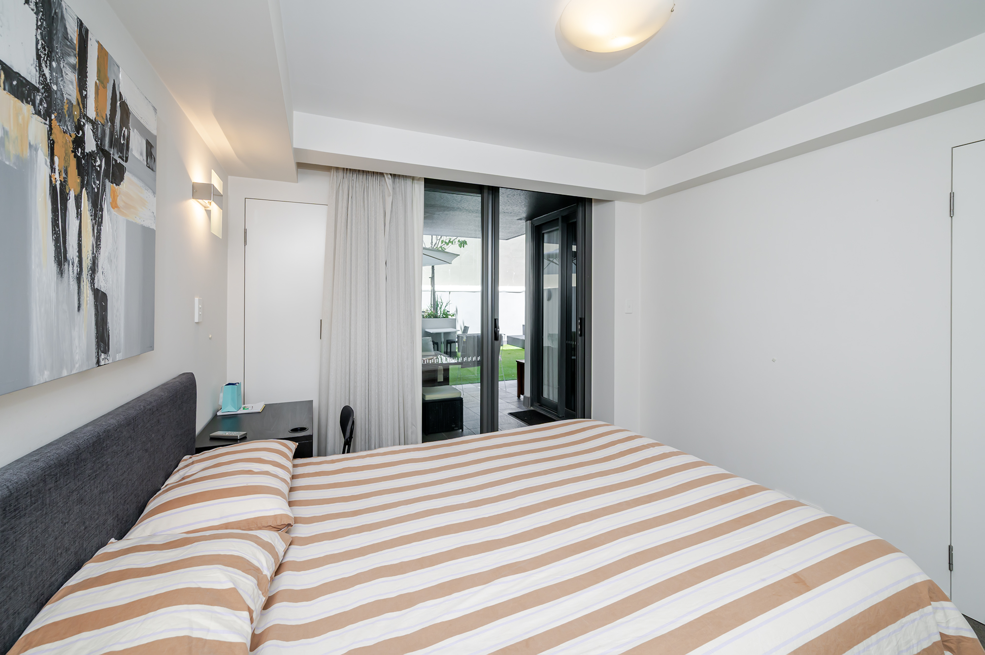 7/208 Adelaide Terrace, East Perth, WA 6004 - Image 7