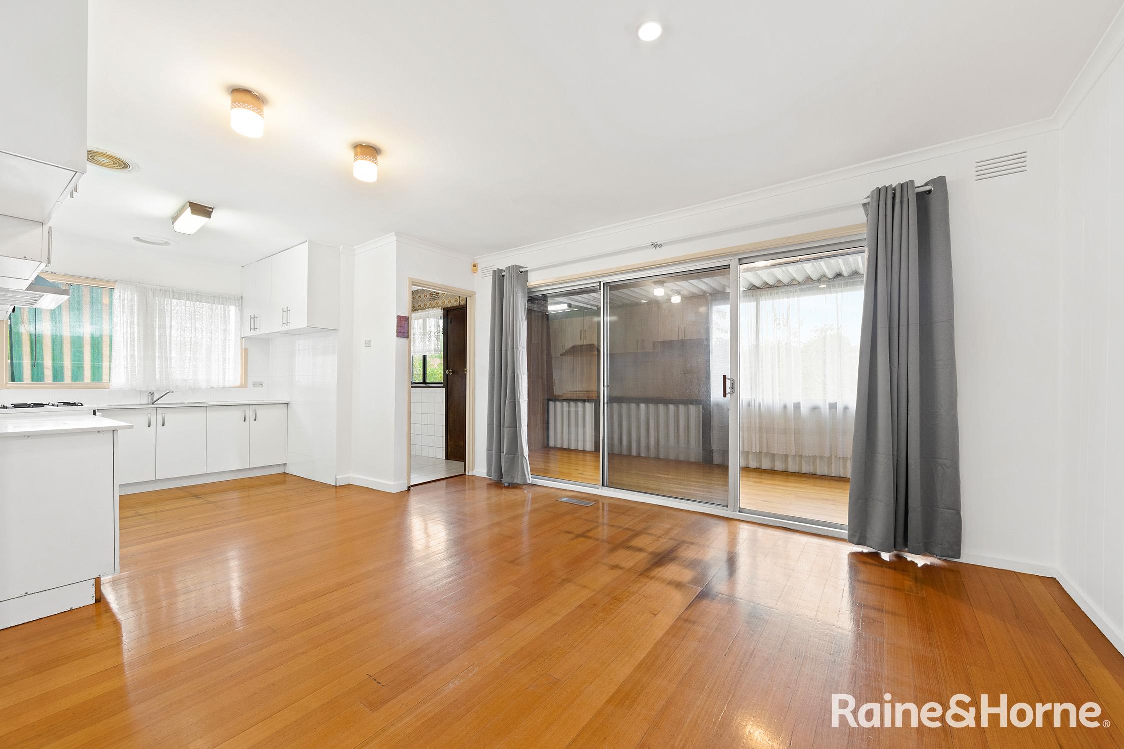 1 HARRIS STREET, St Albans VIC 3021 - Image 8