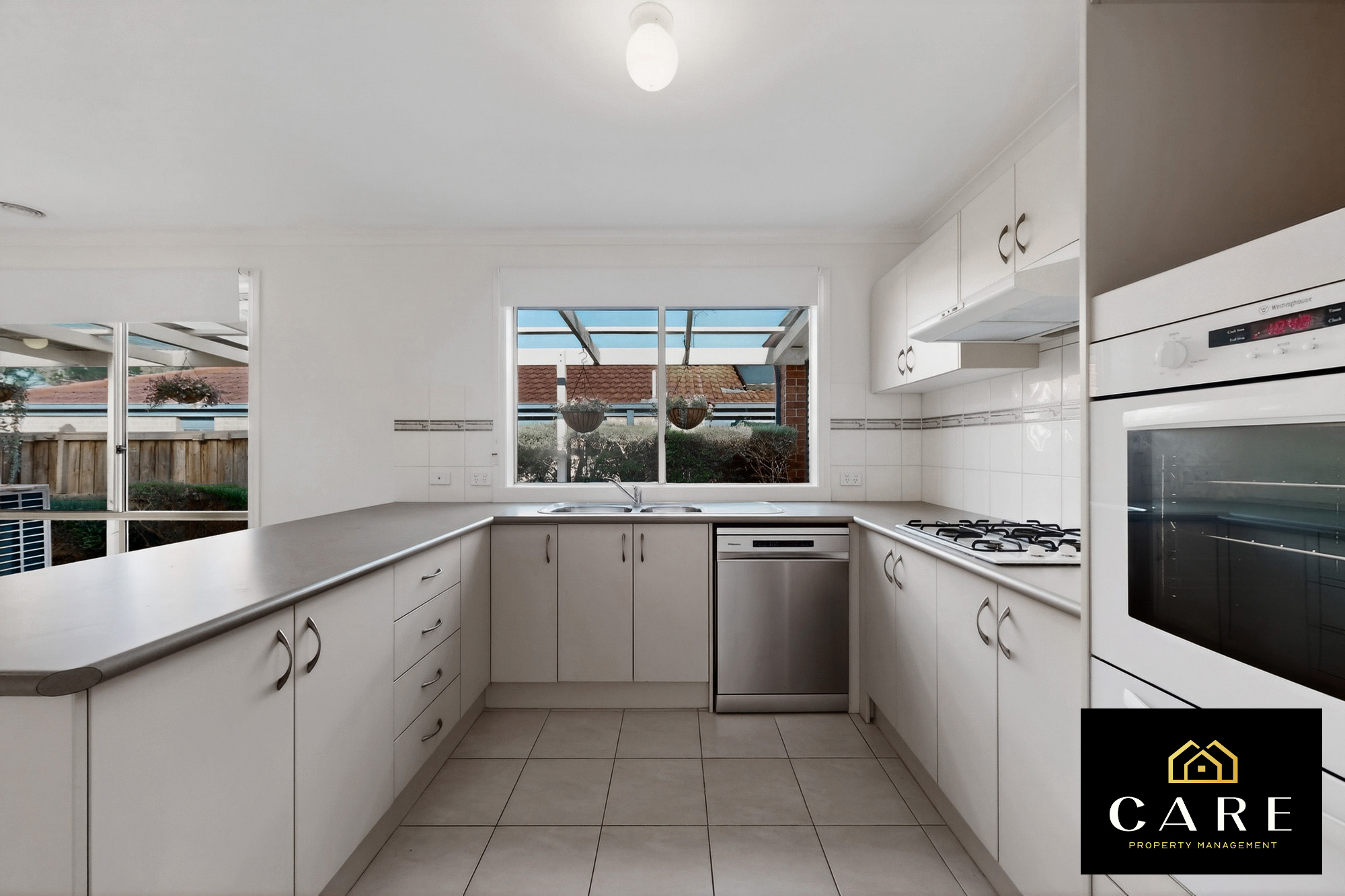 3-bedroom house at 27 TYRONE AVENUE, Pakenham VIC 3810, Cardinia, Victoria