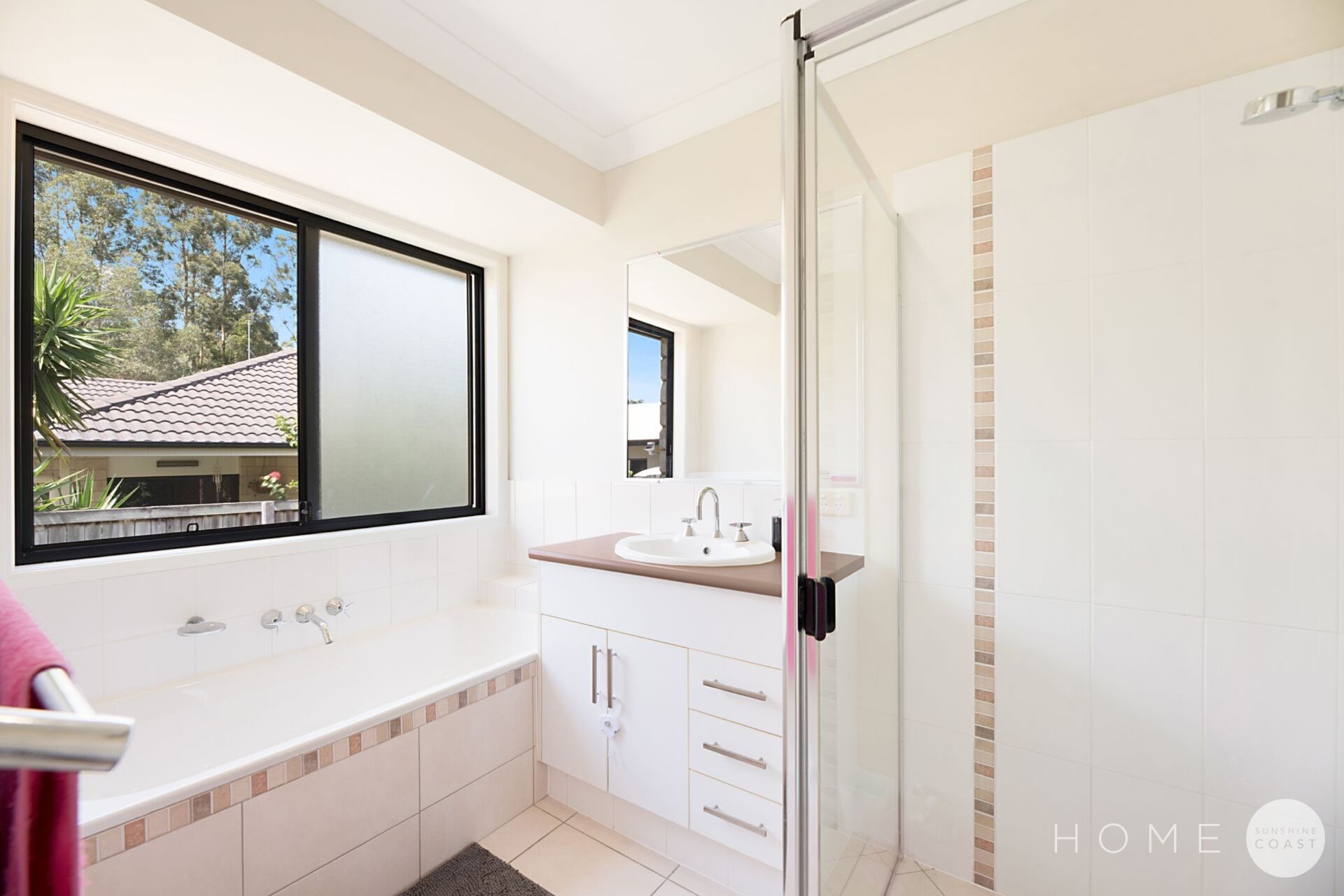 4-bedroom house at 14 GREENVIEW AVENUE, Beerwah QLD 4519, Sunshine Coast, Queensland