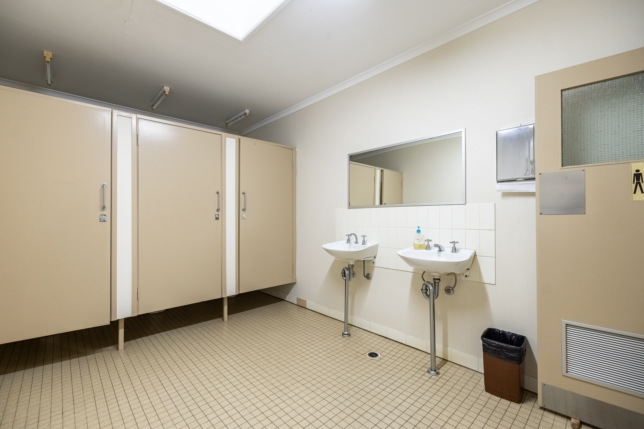 18-bedroom house at 57 Eagle Street, Longreach, QLD 4730, Longreach, Queensland