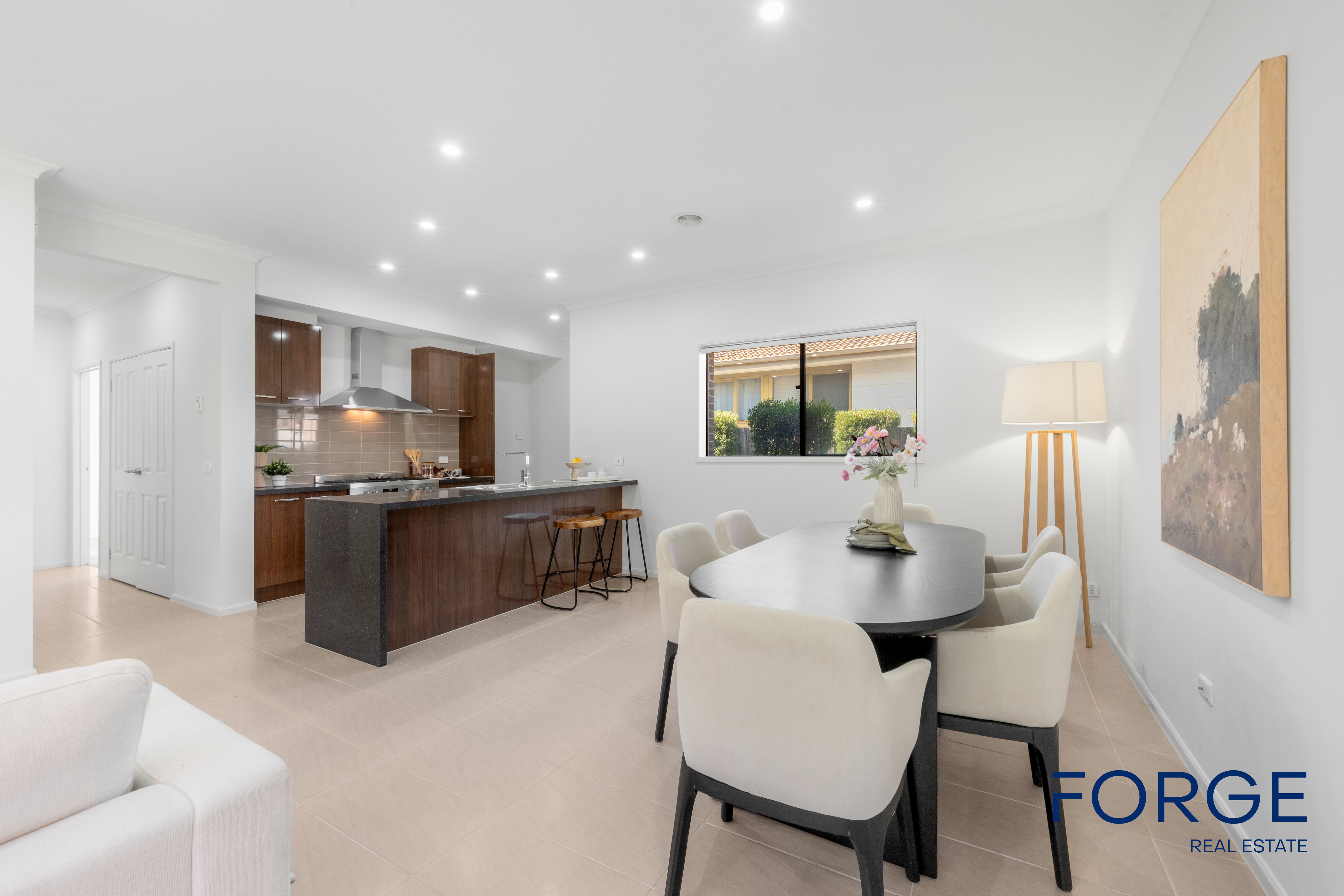 4-bedroom unit at UNIT 1 129 WINDELLA CRESCENT, Glen Waverley VIC 3150, Monash, Victoria