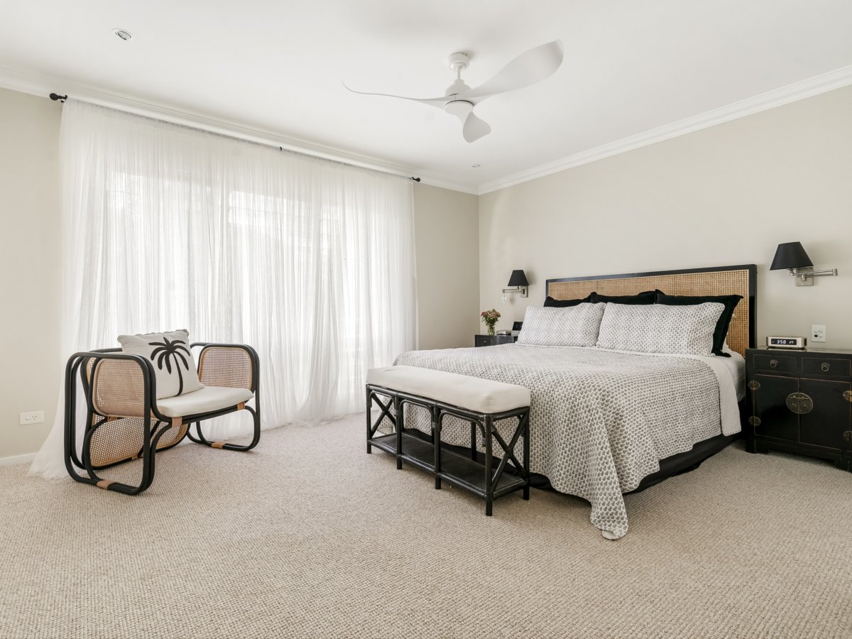 27 WYLIE STREET, Graceville QLD 4075 - Image 8