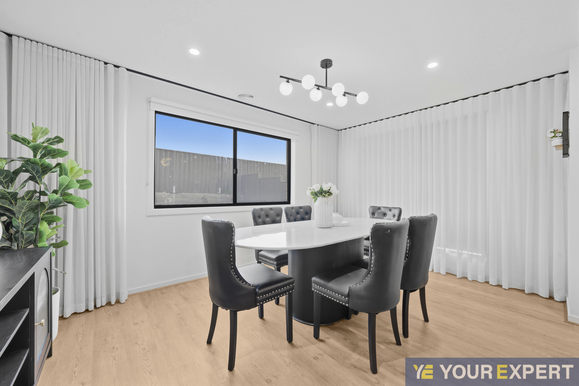 22 HEAVENLY CRESCENT, Pakenham VIC 3810 - Image 9