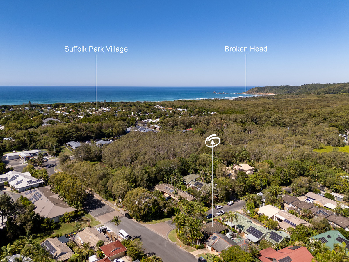 3-bedroom unit at 1/2 Hazelwood Close, Suffolk Park, NSW 2481, Byron, New South Wales