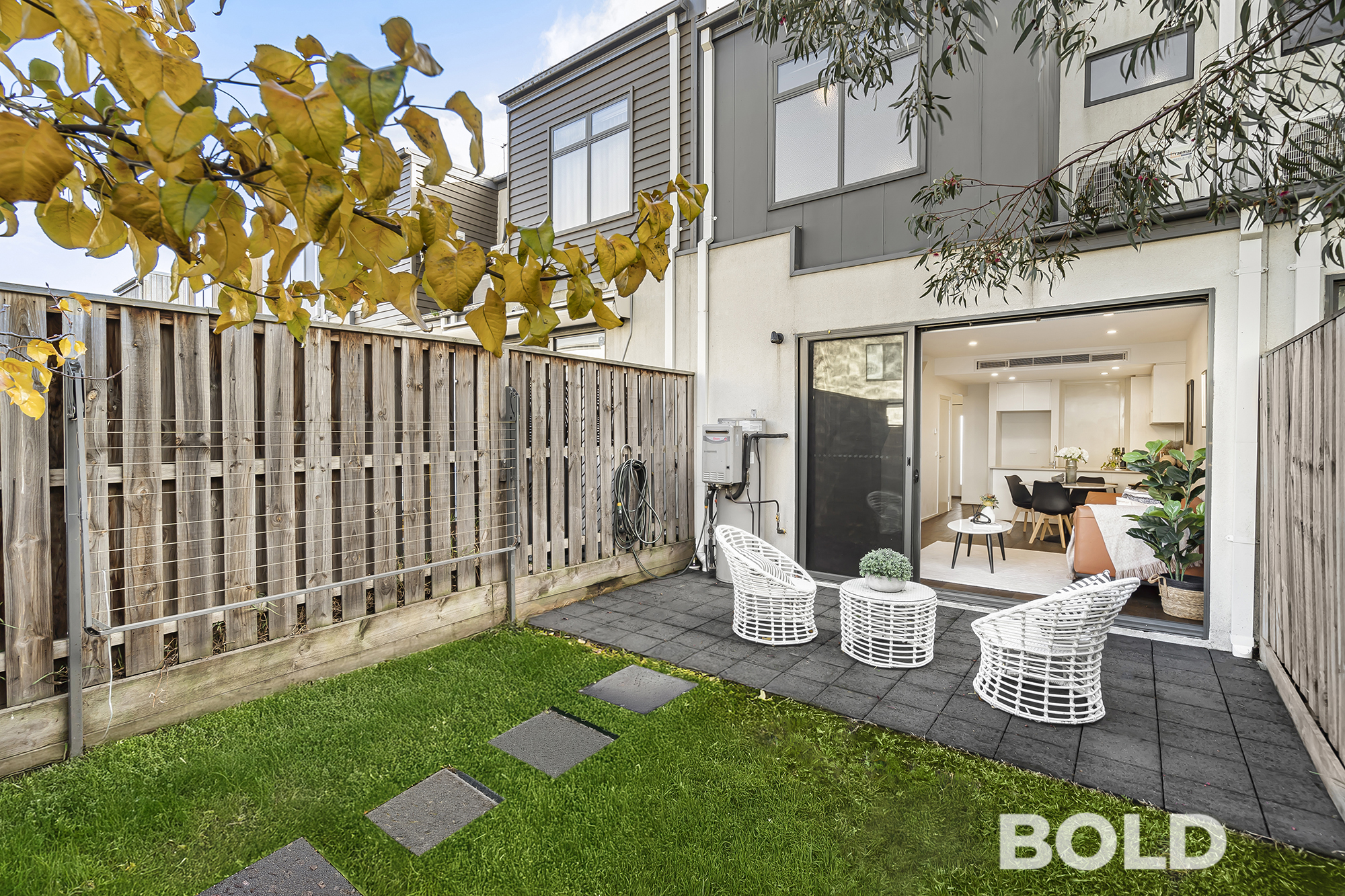 19 Ironbark Crescent, Ivanhoe, VIC 3079 - Image 1
