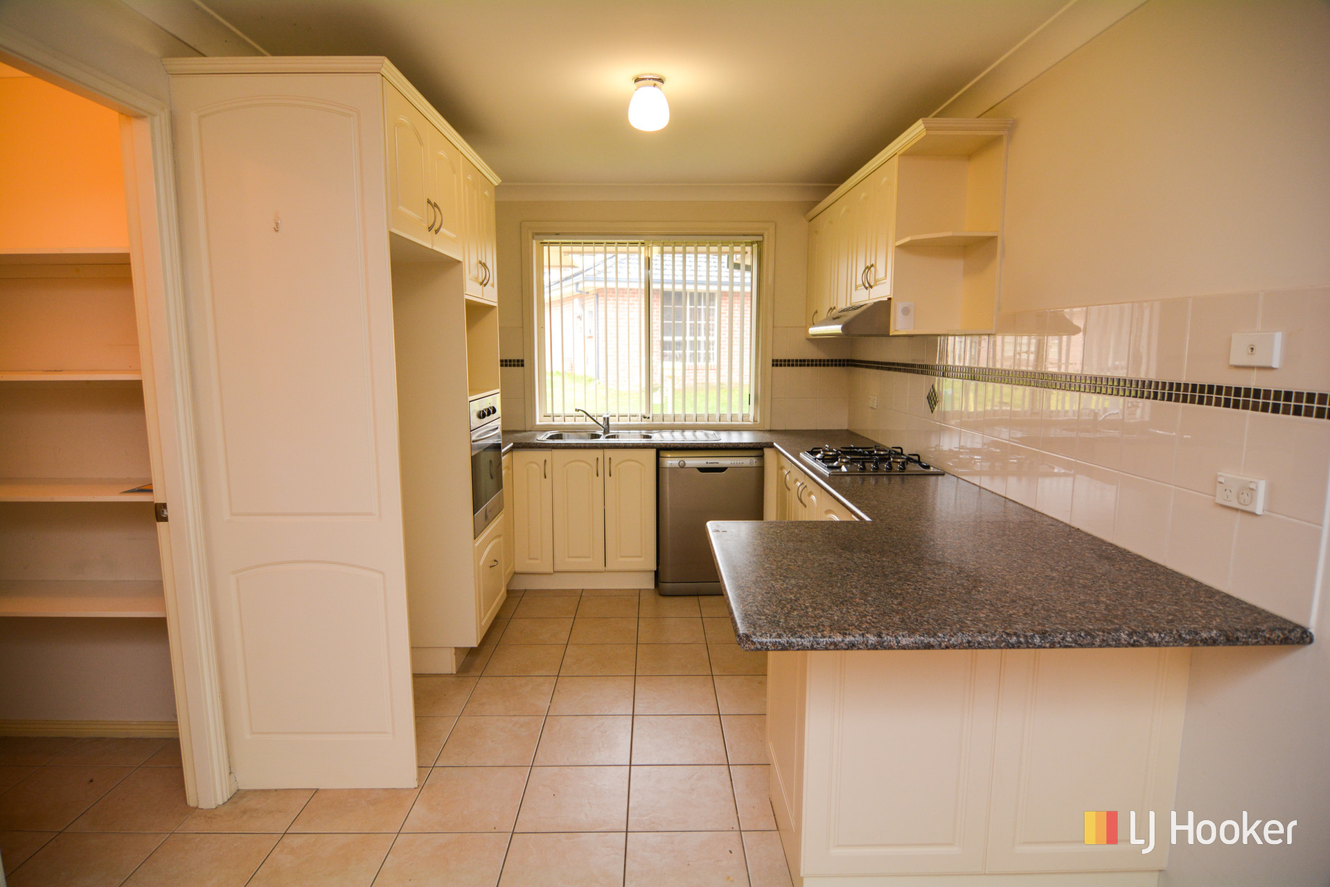 1 Barracks Place, Lithgow, Nsw, 2790 - Image 2