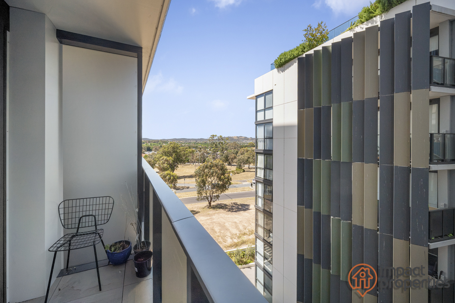 411/90 Swain Street, Gungahlin, Act, 2912 - Image 3
